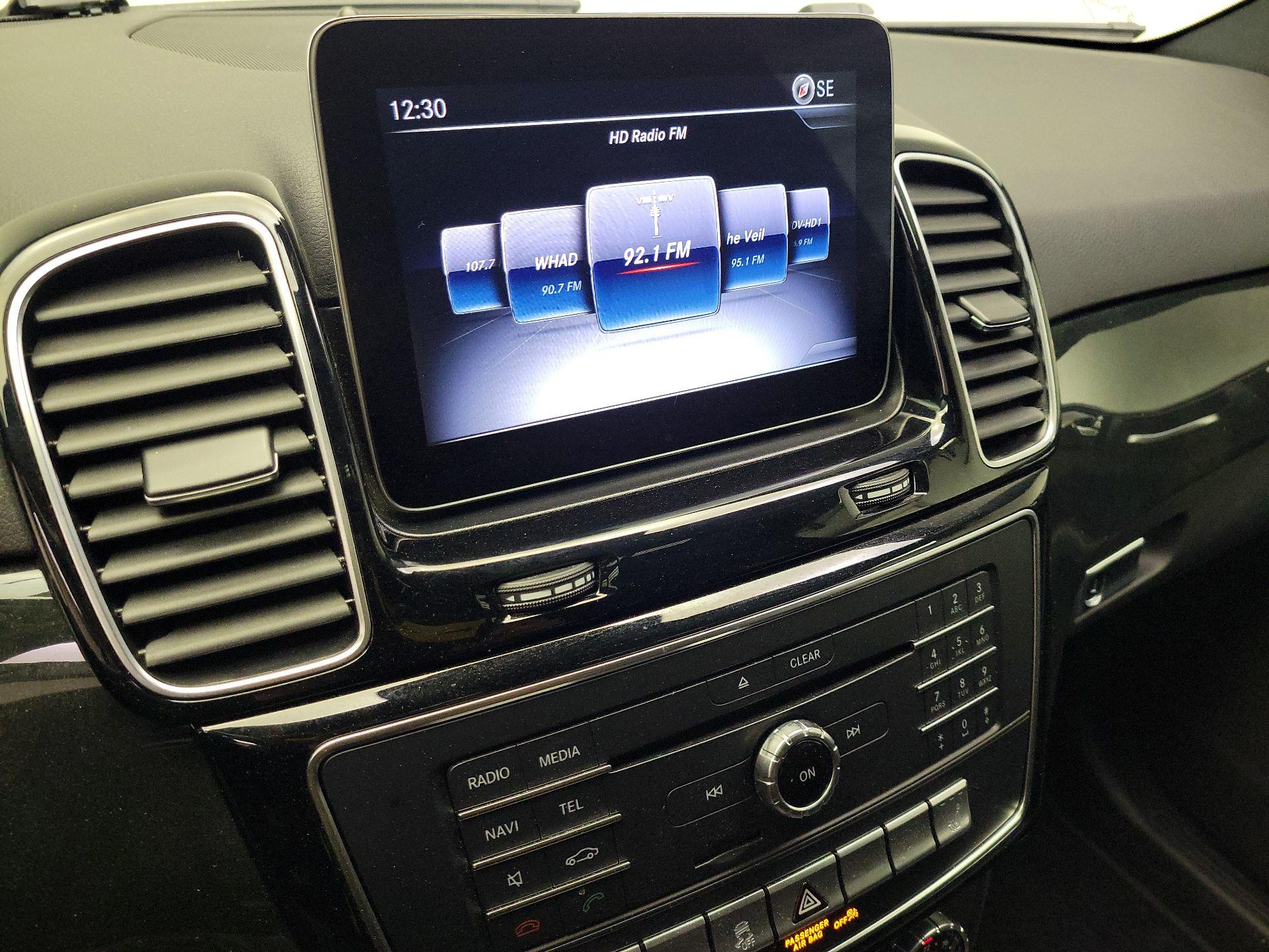 Thumbnail: 2018 Mercedes-Benz GLE - 16