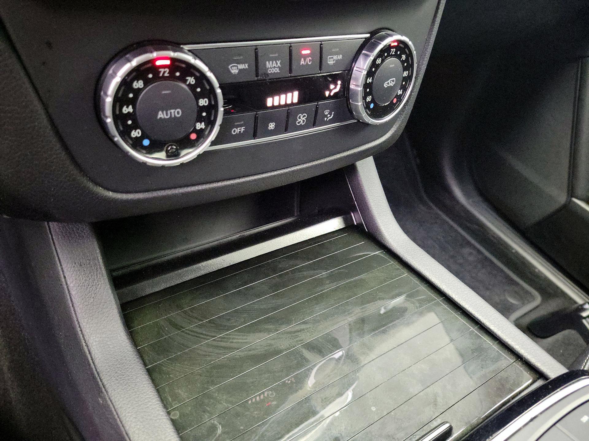 Thumbnail: 2018 Mercedes-Benz GLE - 17