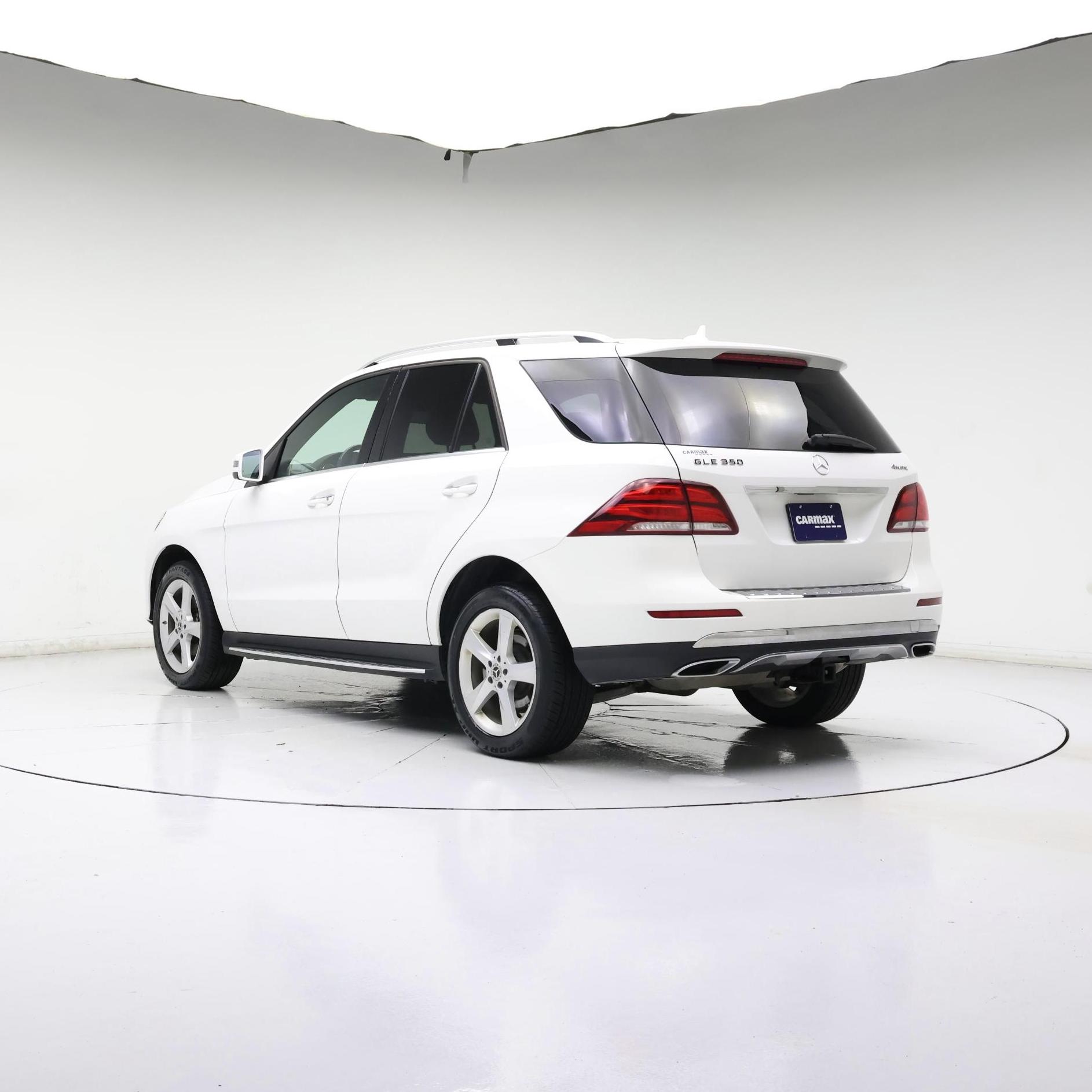 Thumbnail: 2018 Mercedes-Benz GLE - 2