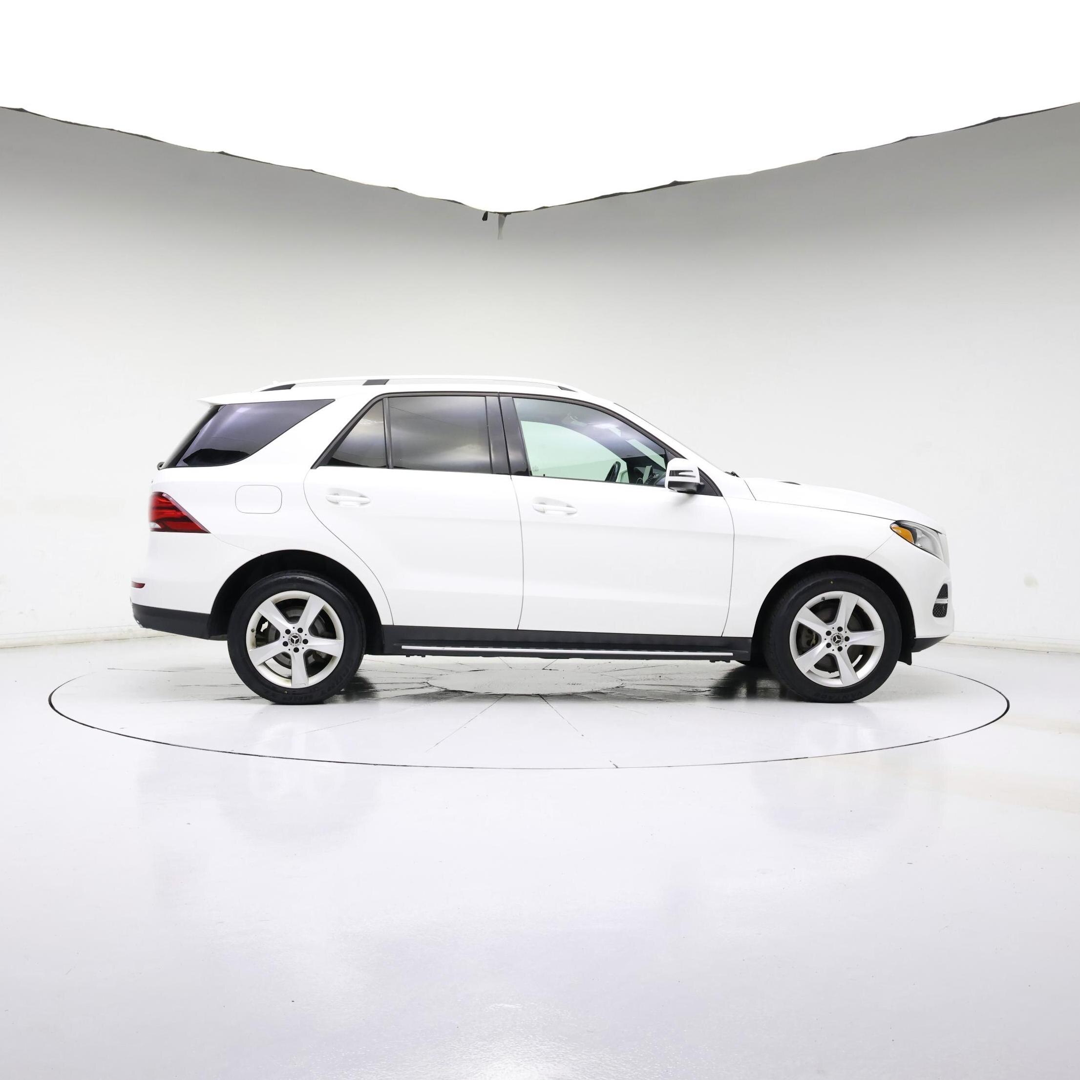 Thumbnail: 2018 Mercedes-Benz GLE - 7