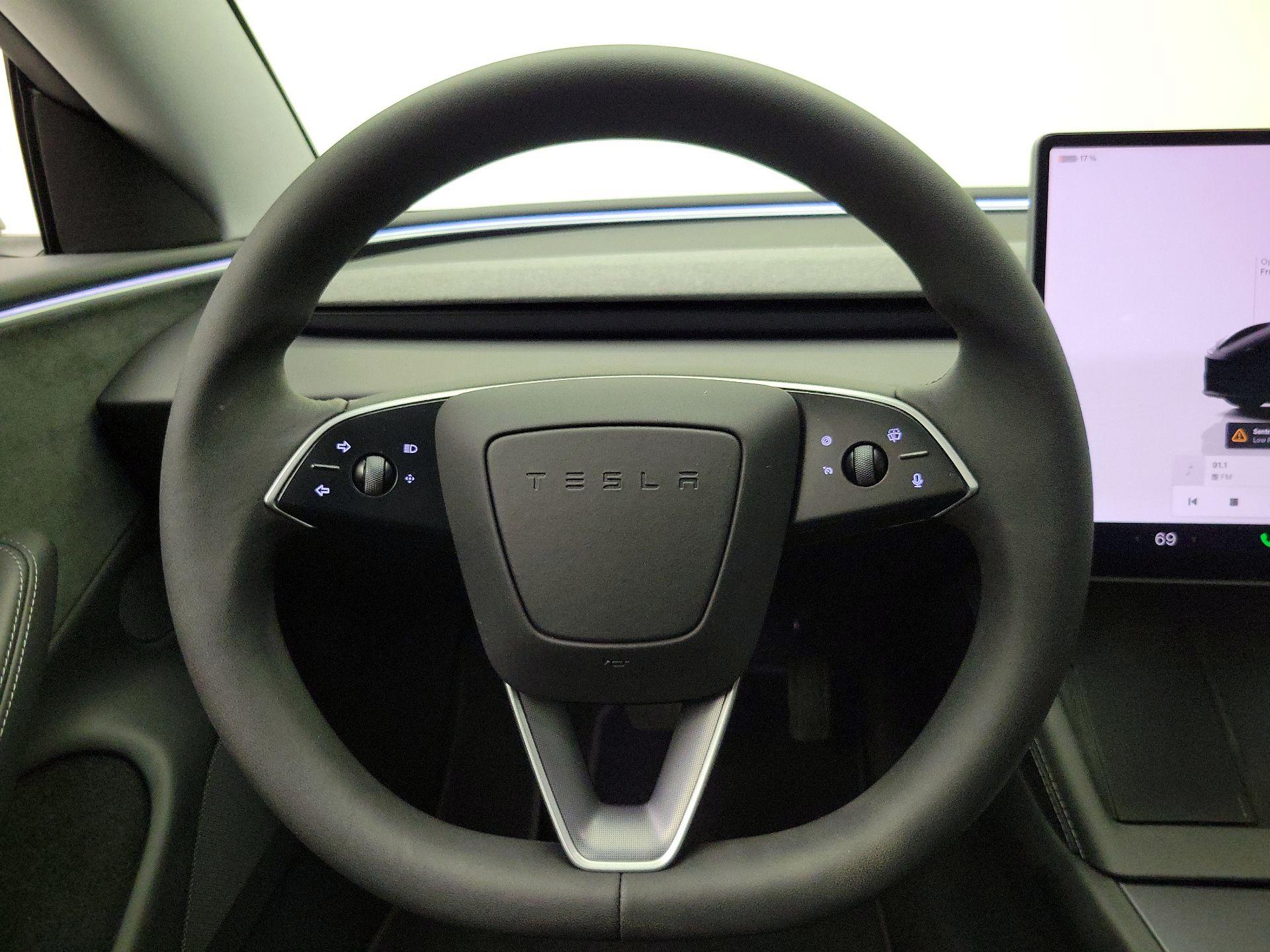 Thumbnail: 2024 Tesla Model 3 - 10