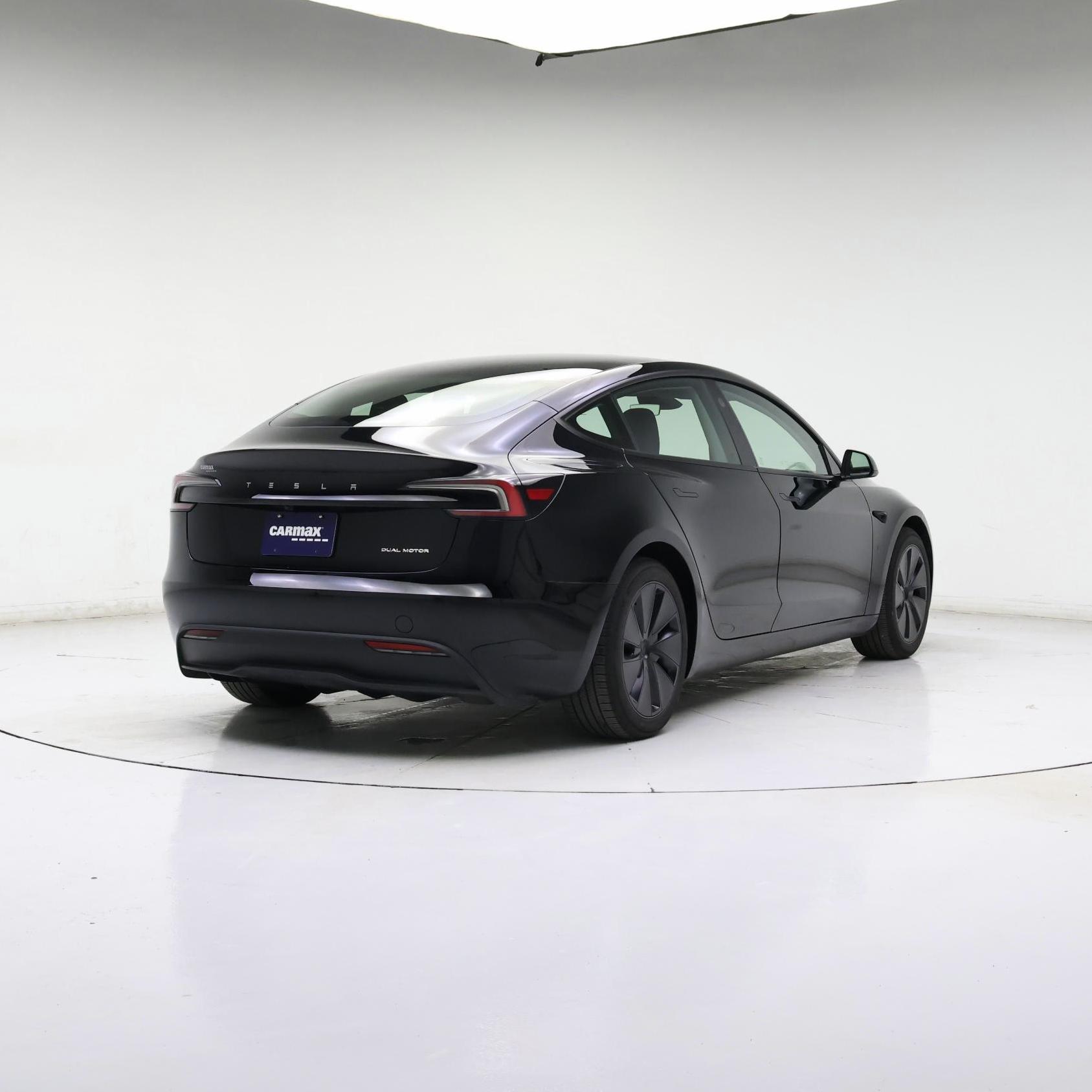 Thumbnail: 2024 Tesla Model 3 - 8