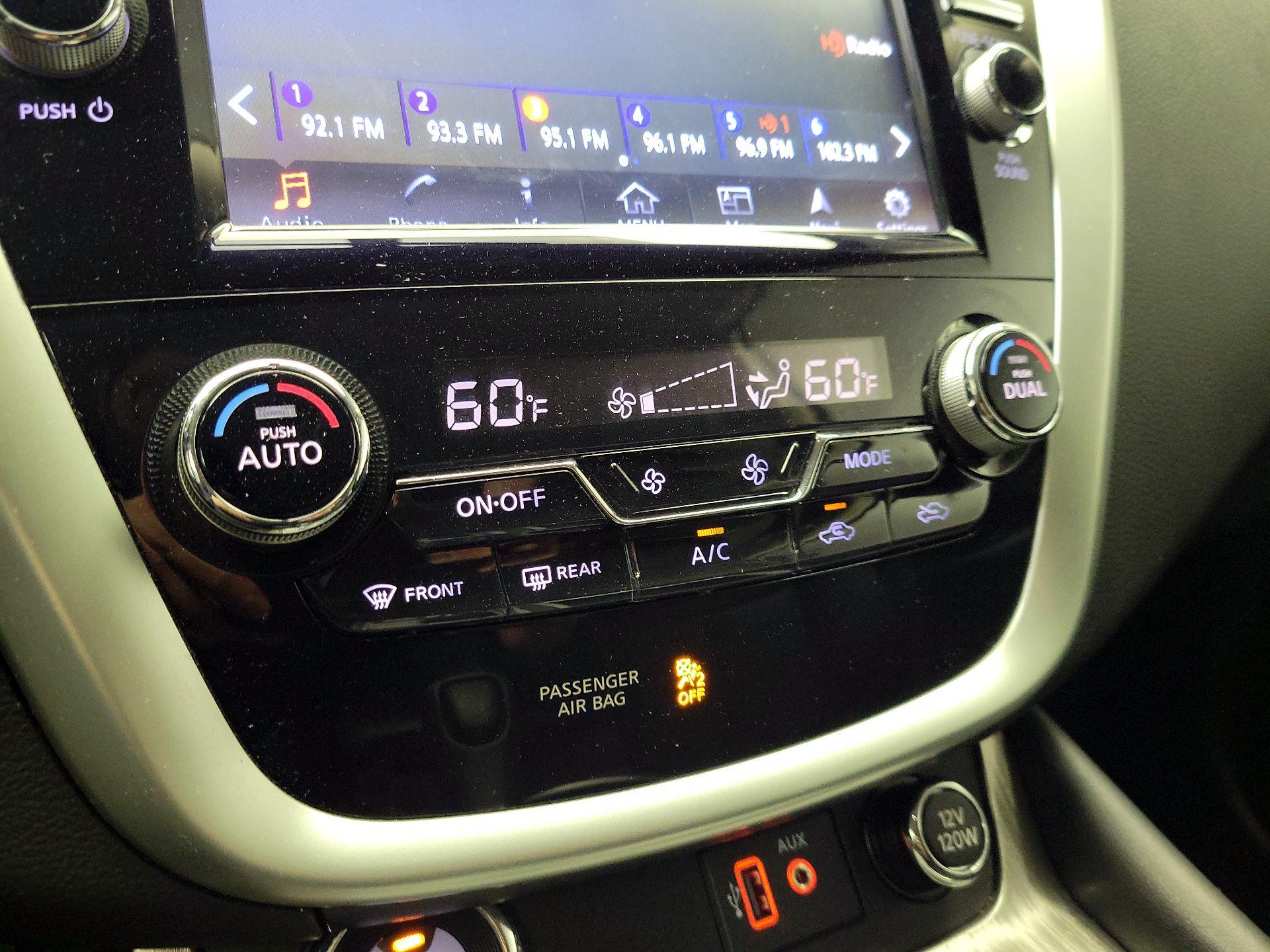 Thumbnail: 2018 Nissan Murano - 17