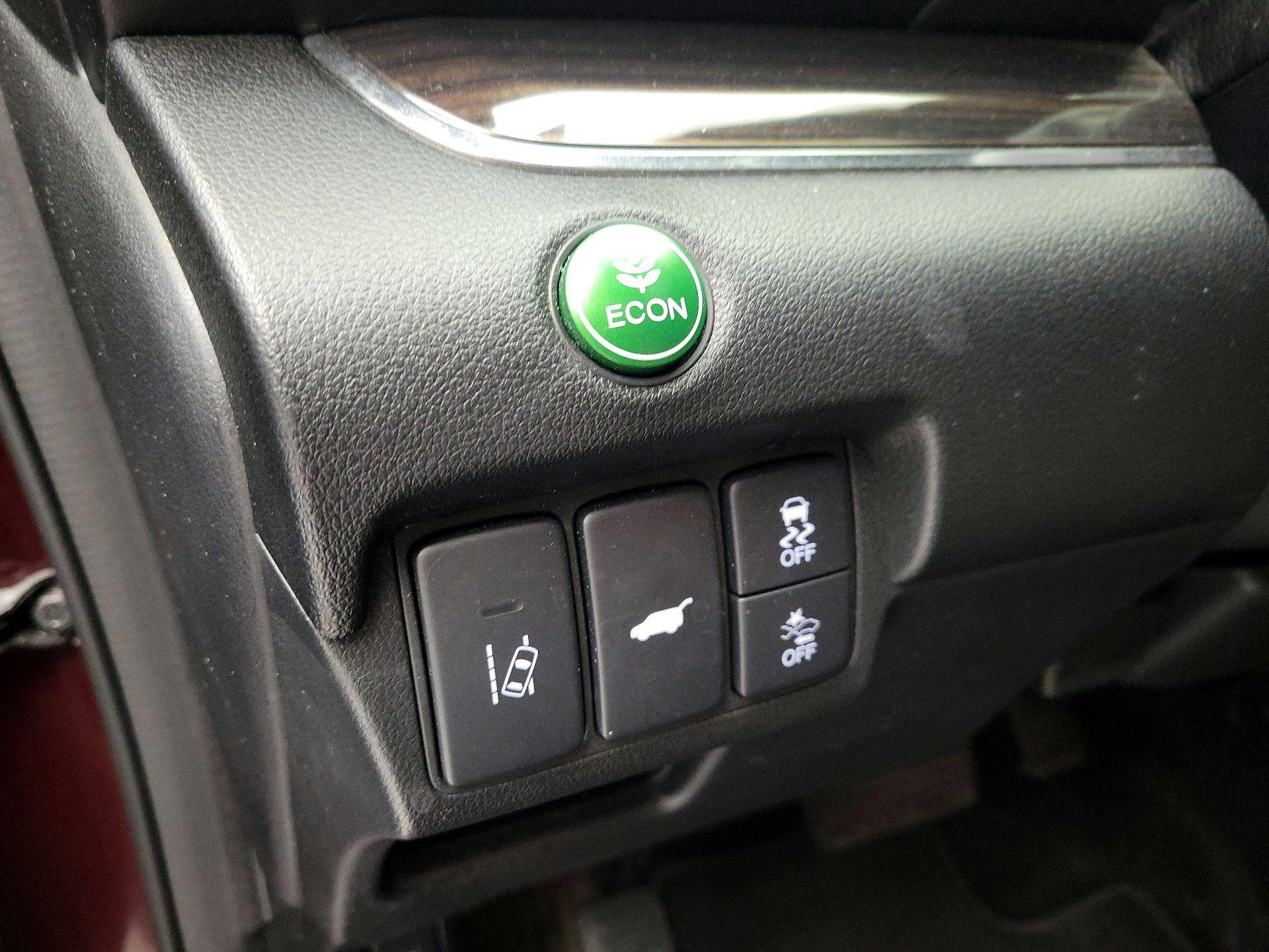 Thumbnail: 2016 Honda CR-V - 13