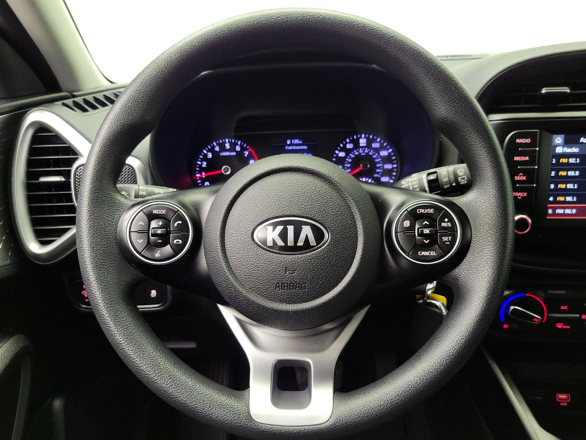 Thumbnail: 2020 Kia Soul - 10