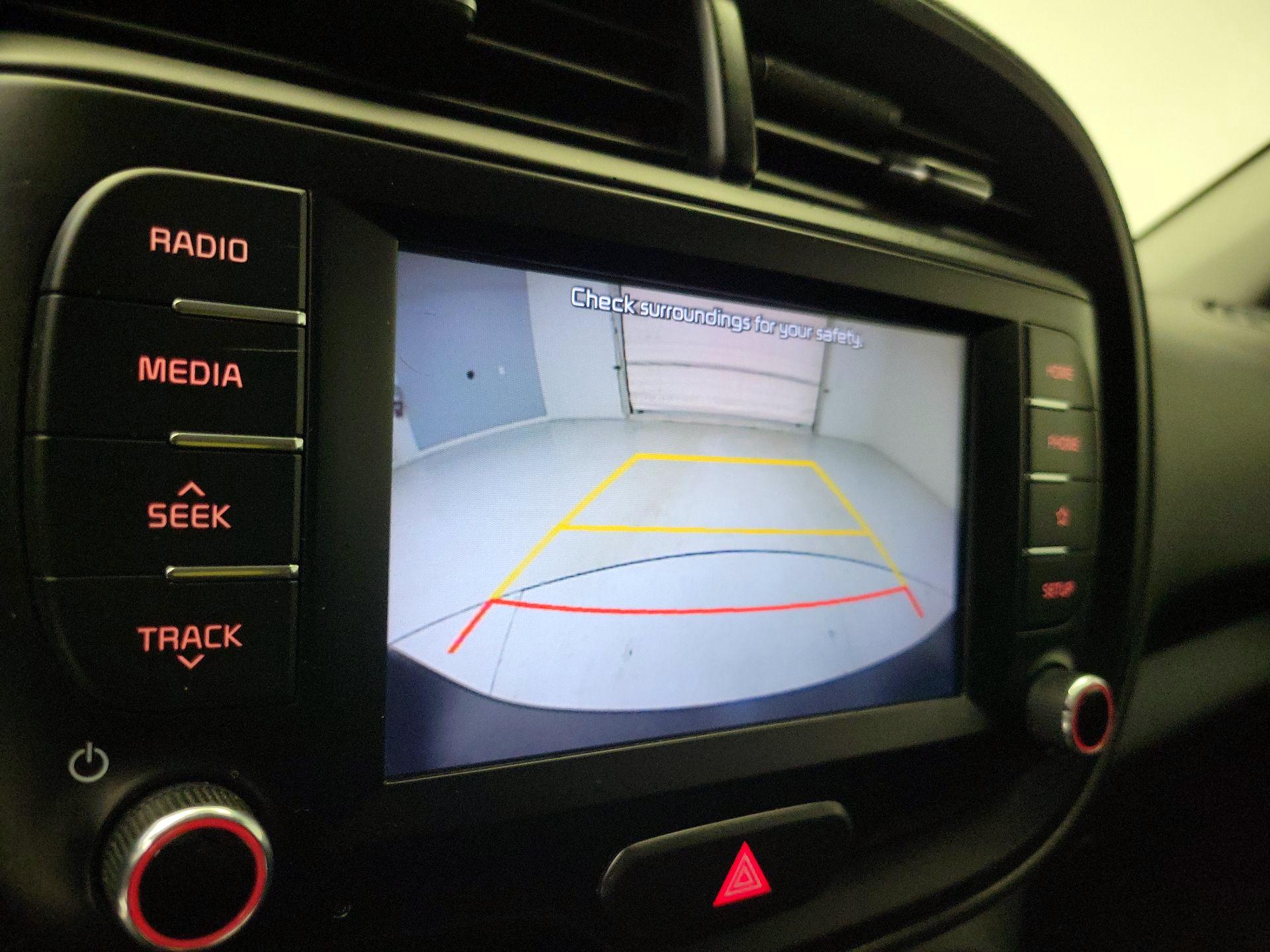 Thumbnail: 2020 Kia Soul - 14