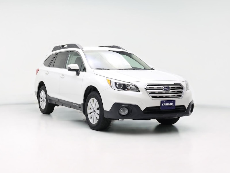 2017 Subaru Outback Premium -
                  Kenosha, WI