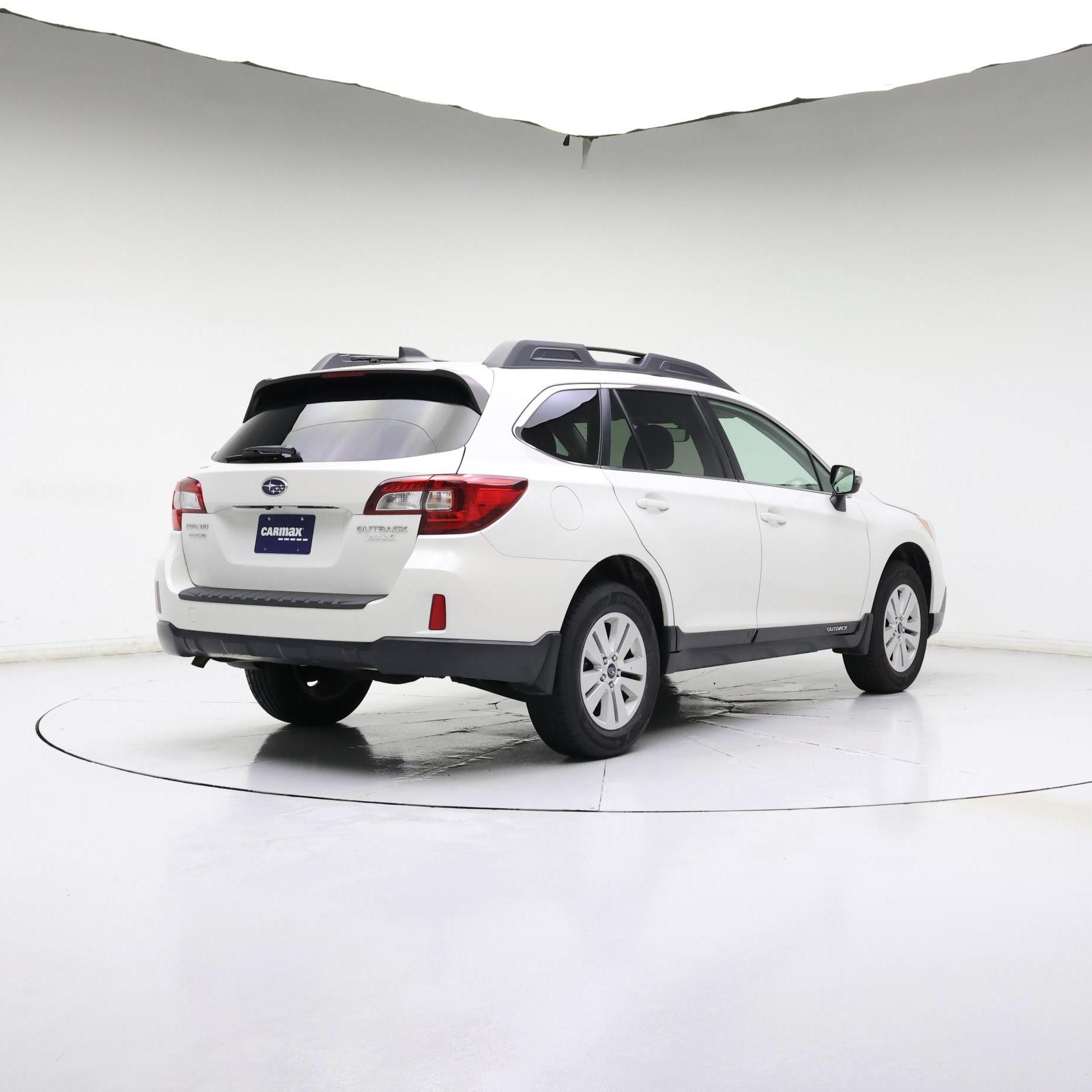 Thumbnail: 2017 Subaru Outback - 8