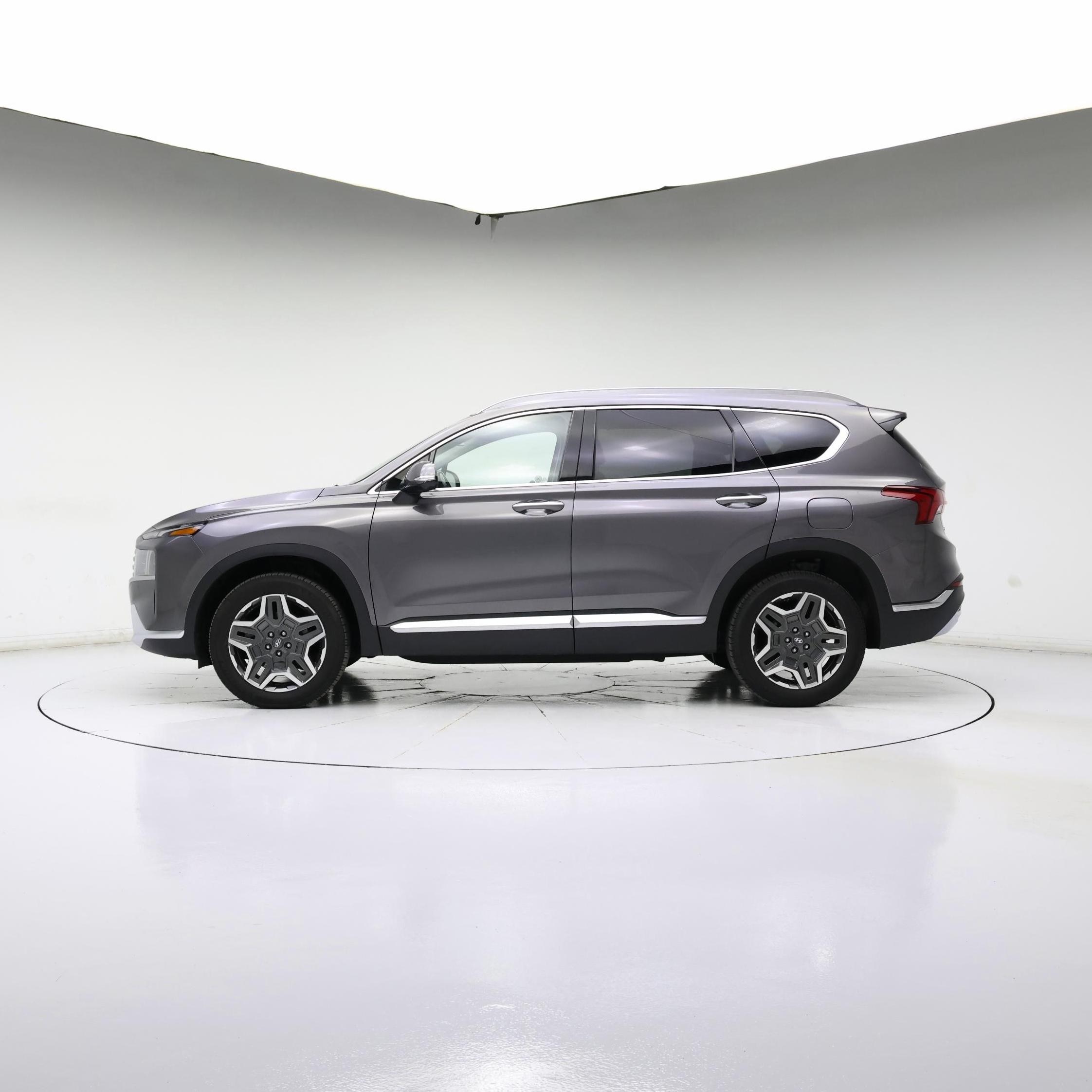 Thumbnail: 2021 Hyundai Santa Fe - 3