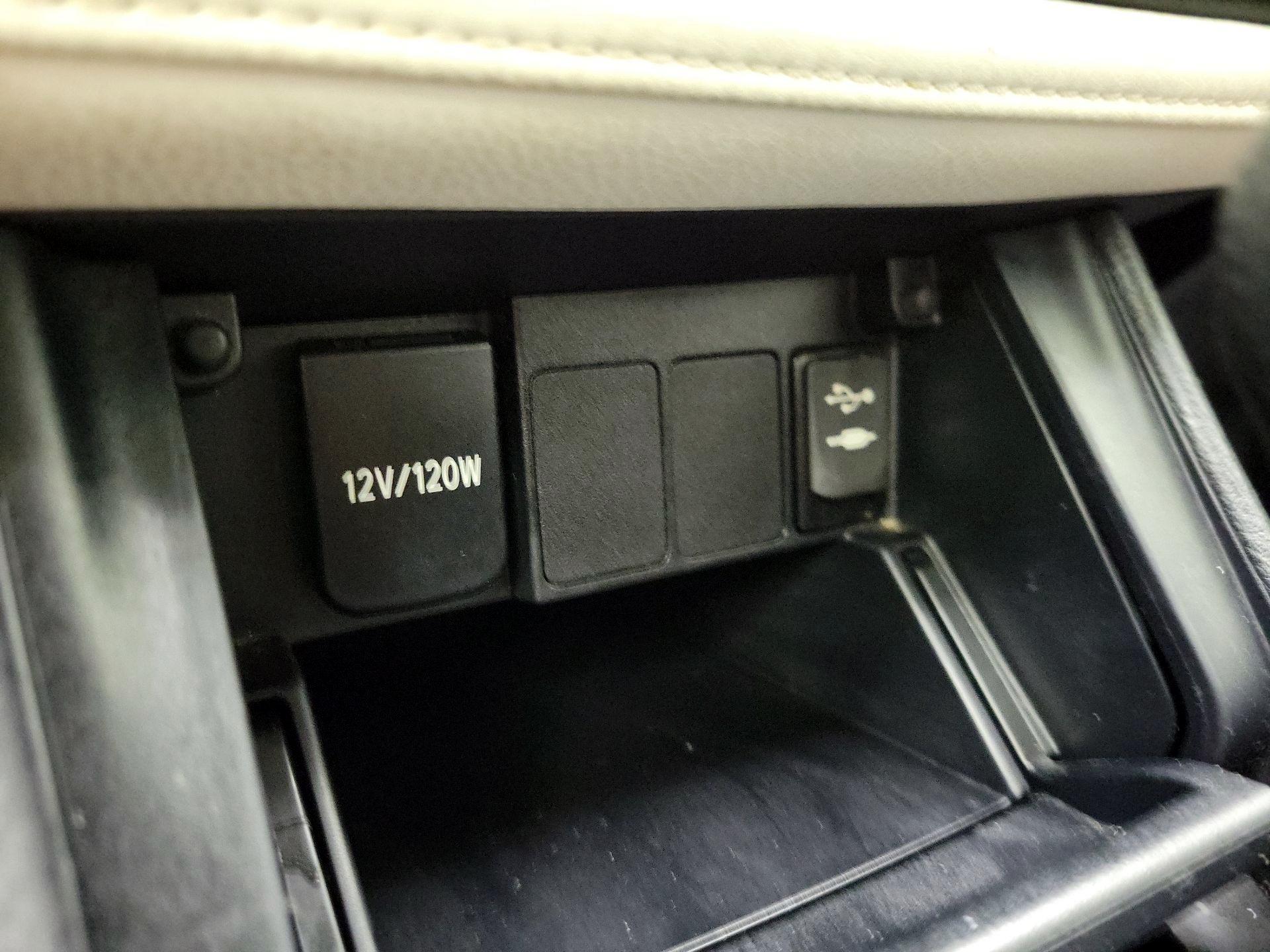 Thumbnail: 2017 Toyota Corolla iM - 18