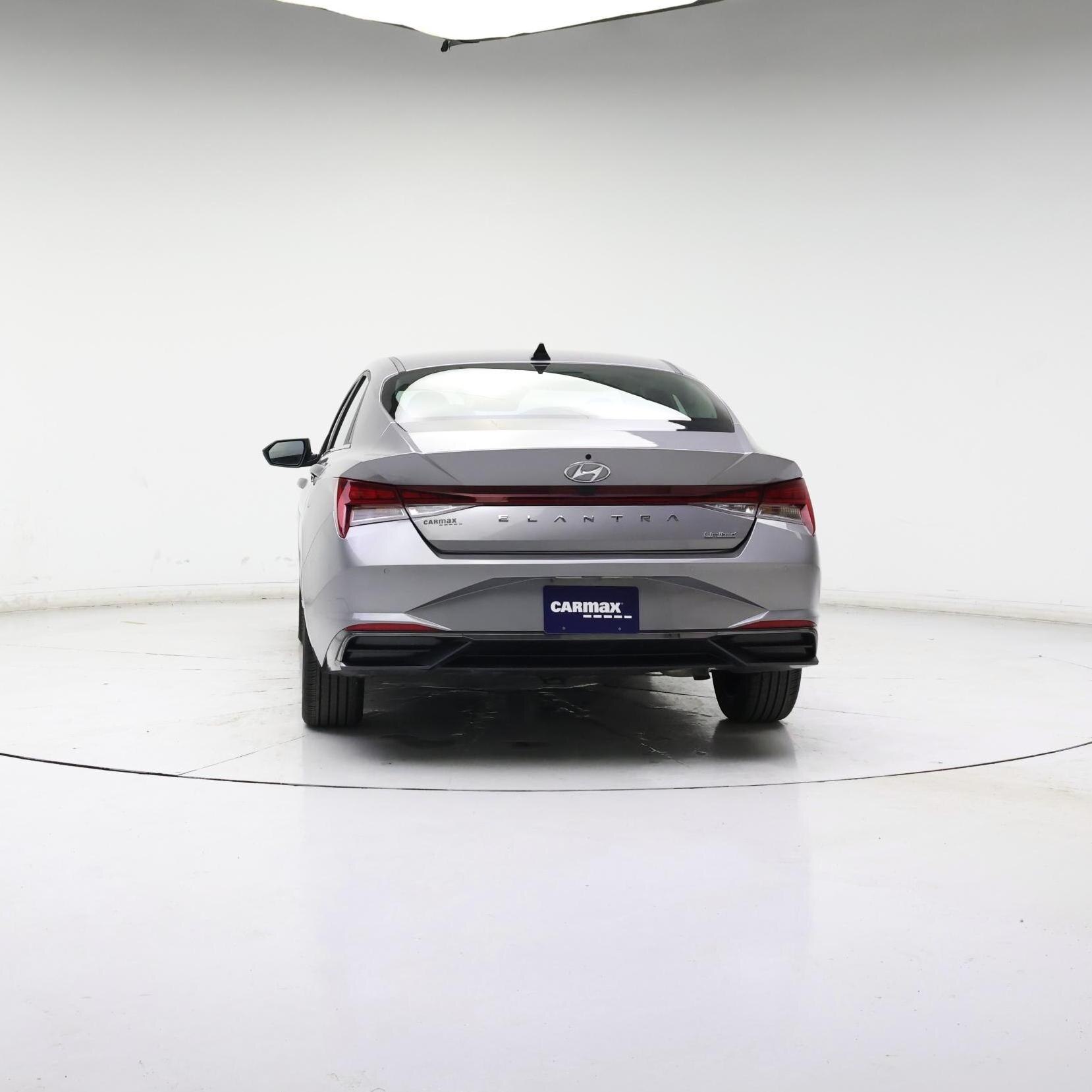 Thumbnail: 2023 Hyundai Elantra - 6