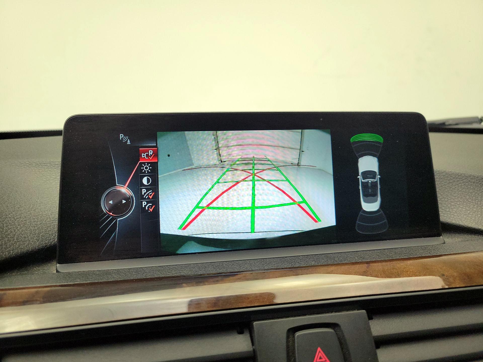 Thumbnail: 2016 BMW 4 Series - 15