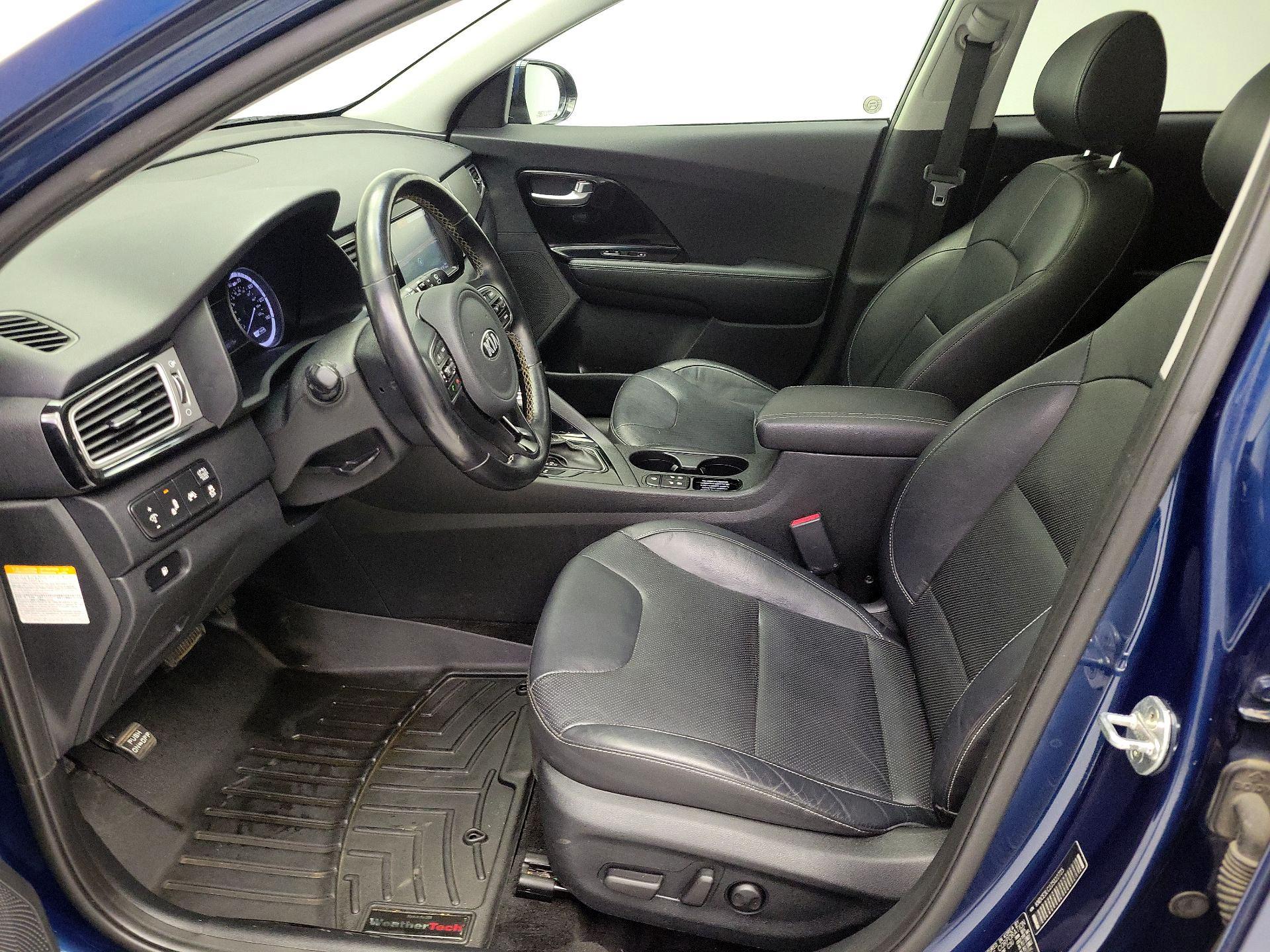 Thumbnail: 2018 Kia Niro - 11