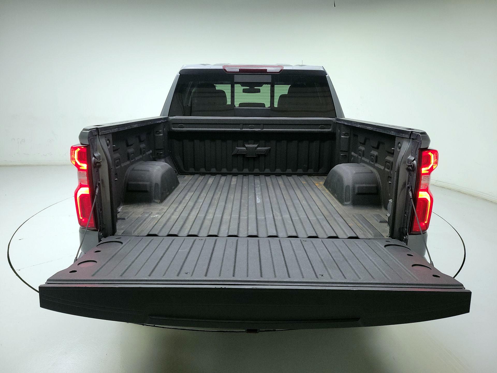 Thumbnail: 2021 Chevrolet Silverado 1500 - 20