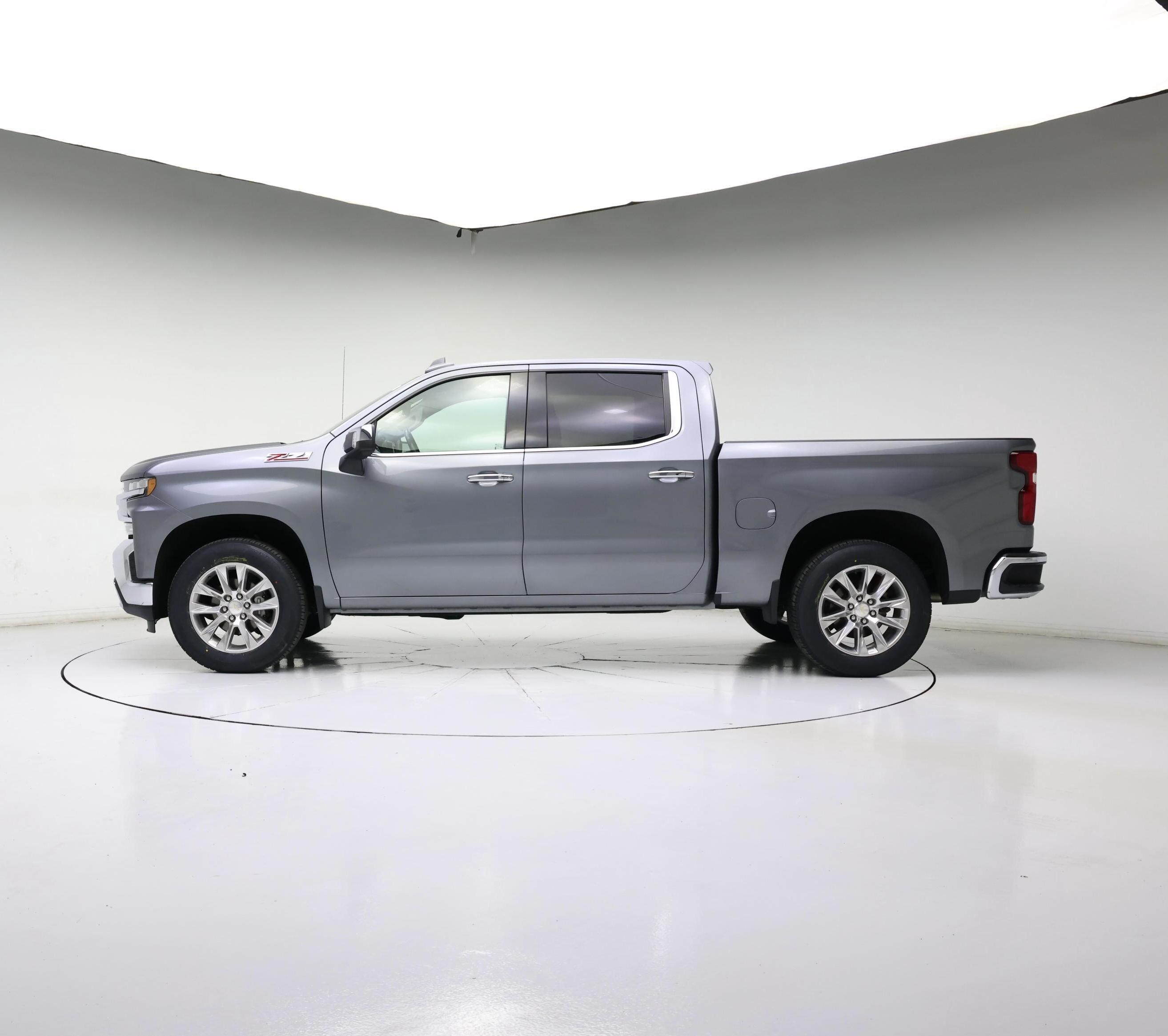 Thumbnail: 2021 Chevrolet Silverado 1500 - 3