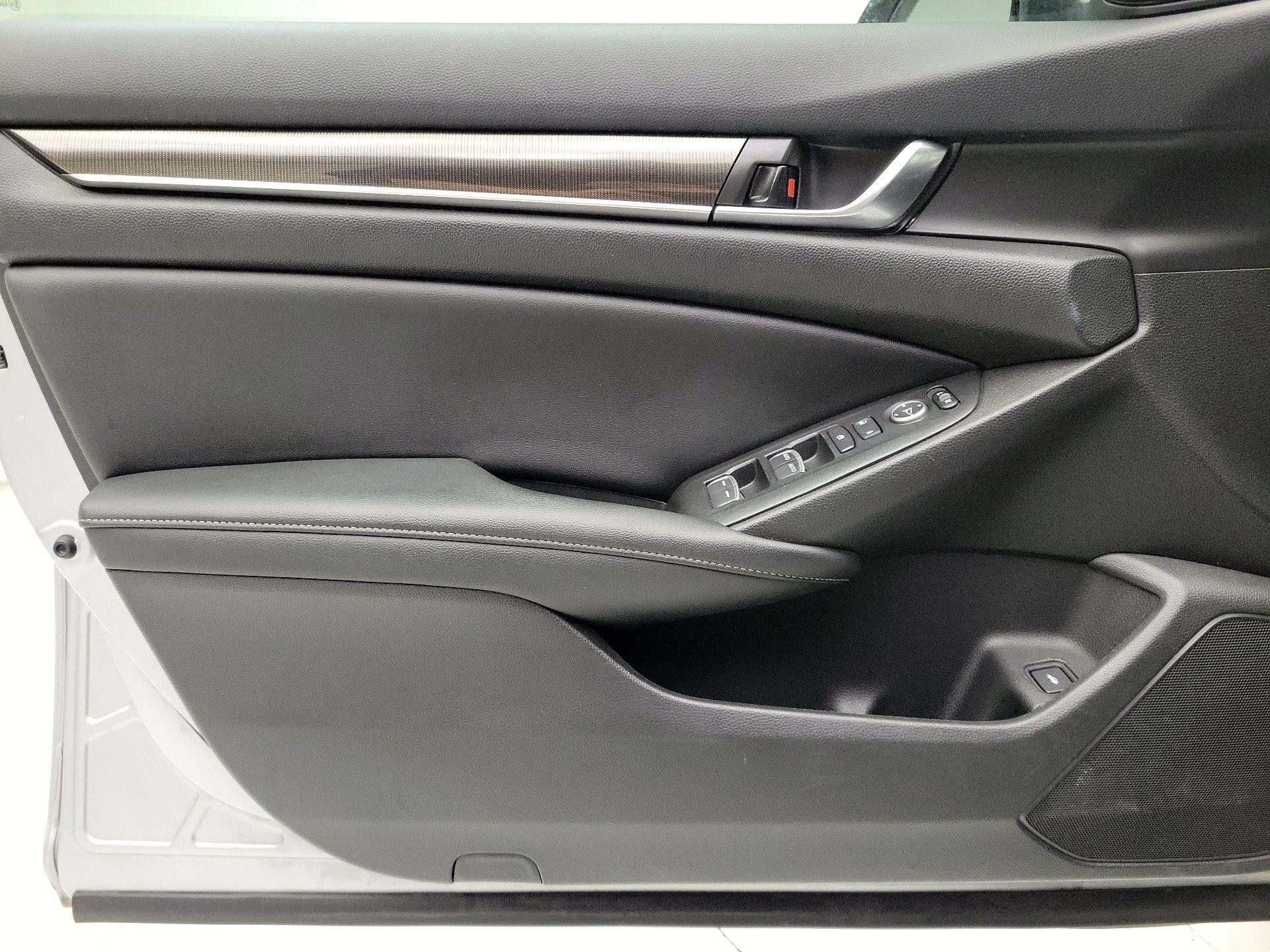 Thumbnail: 2021 Honda Accord - 12