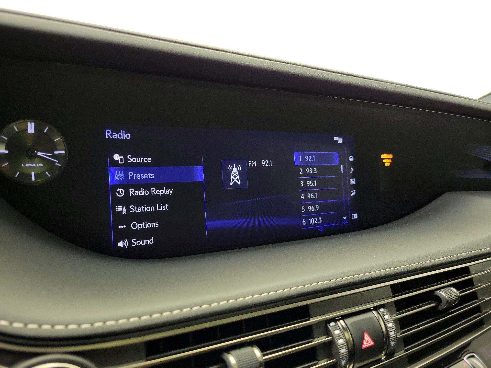 Thumbnail: 2019 Lexus LS - 16