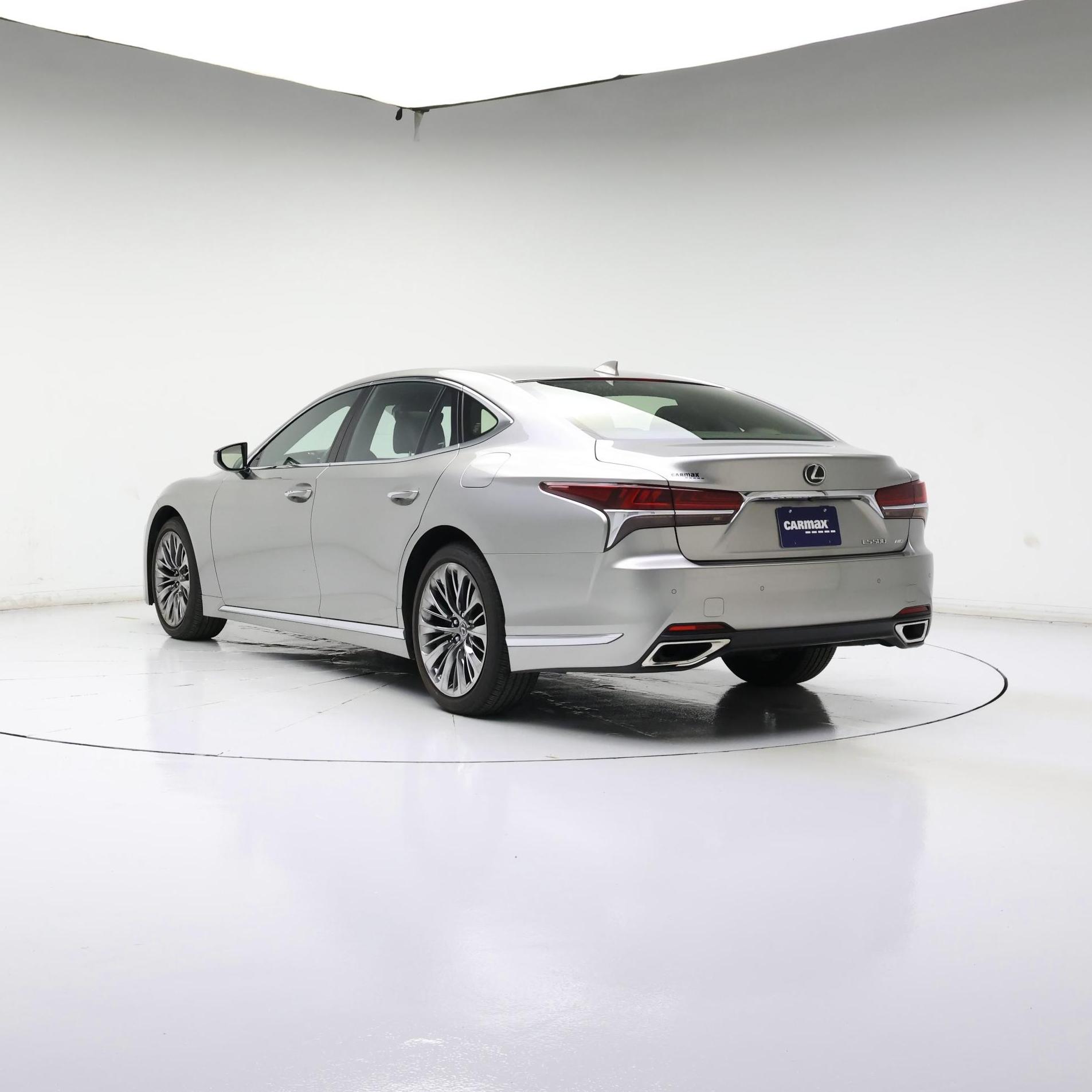 Thumbnail: 2019 Lexus LS - 2