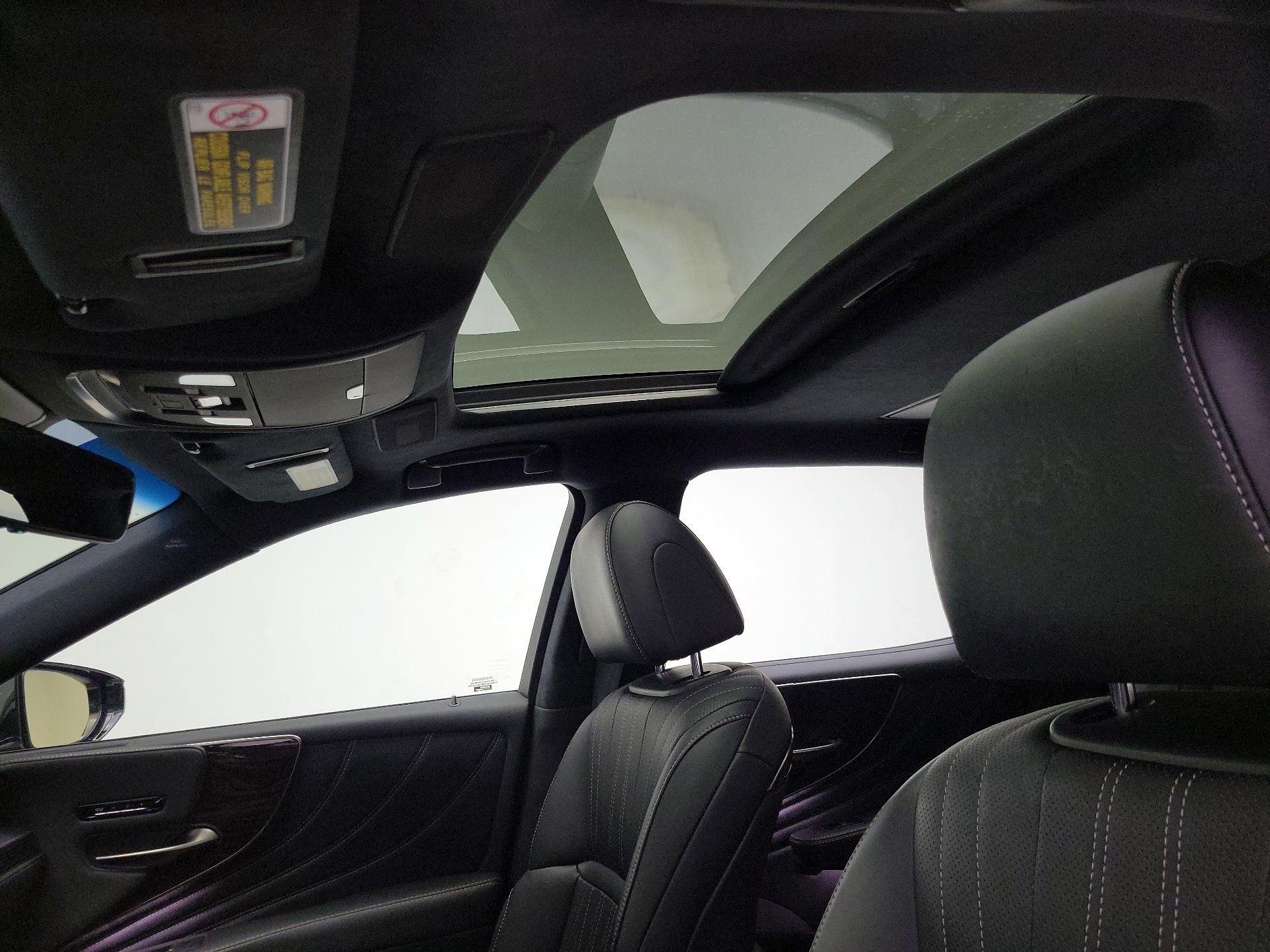 Thumbnail: 2019 Lexus LS - 20