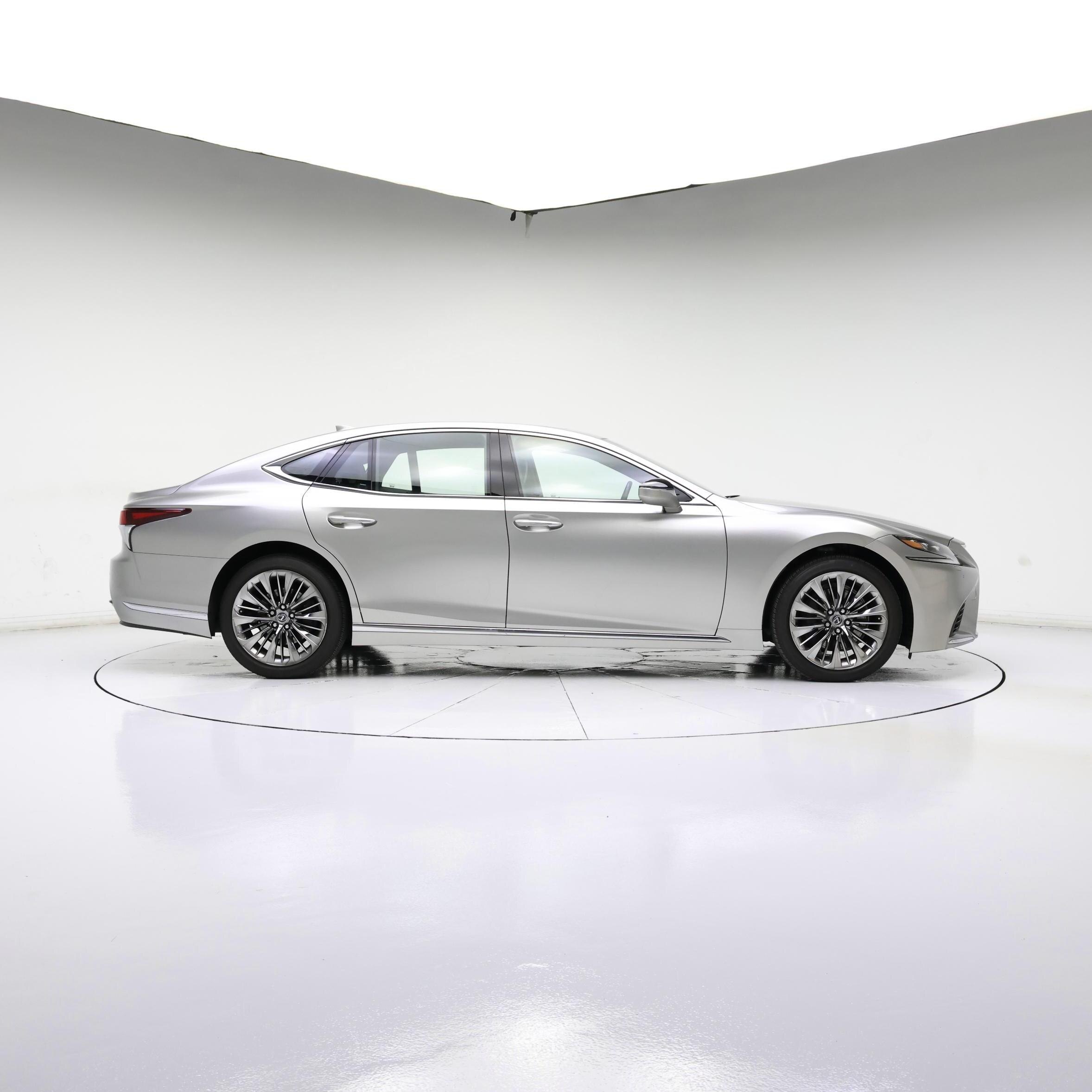 Thumbnail: 2019 Lexus LS - 7