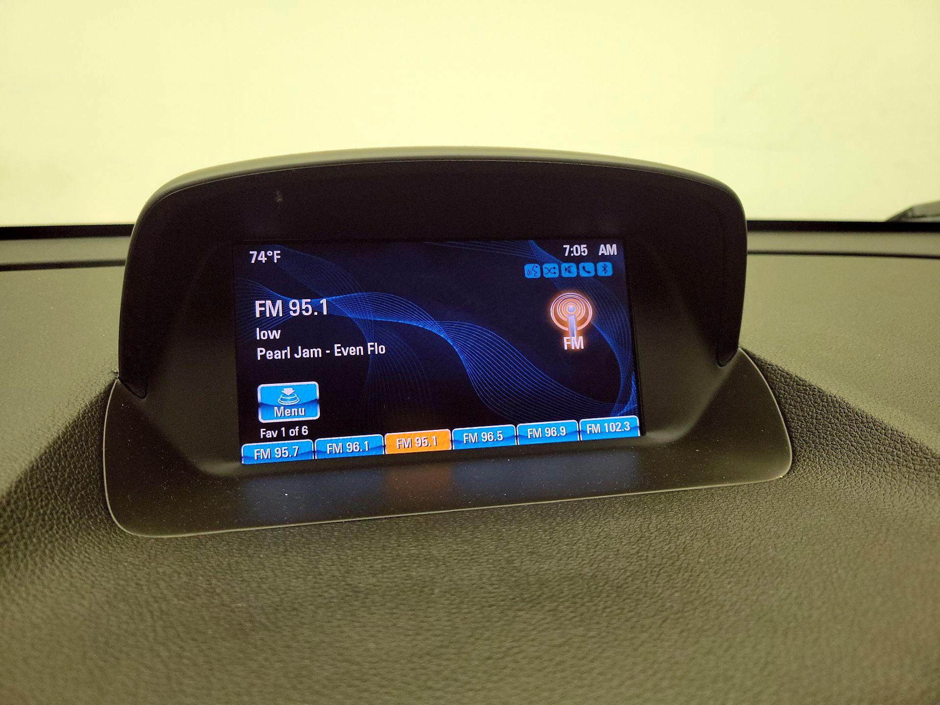 Thumbnail: 2016 Buick Encore - 16