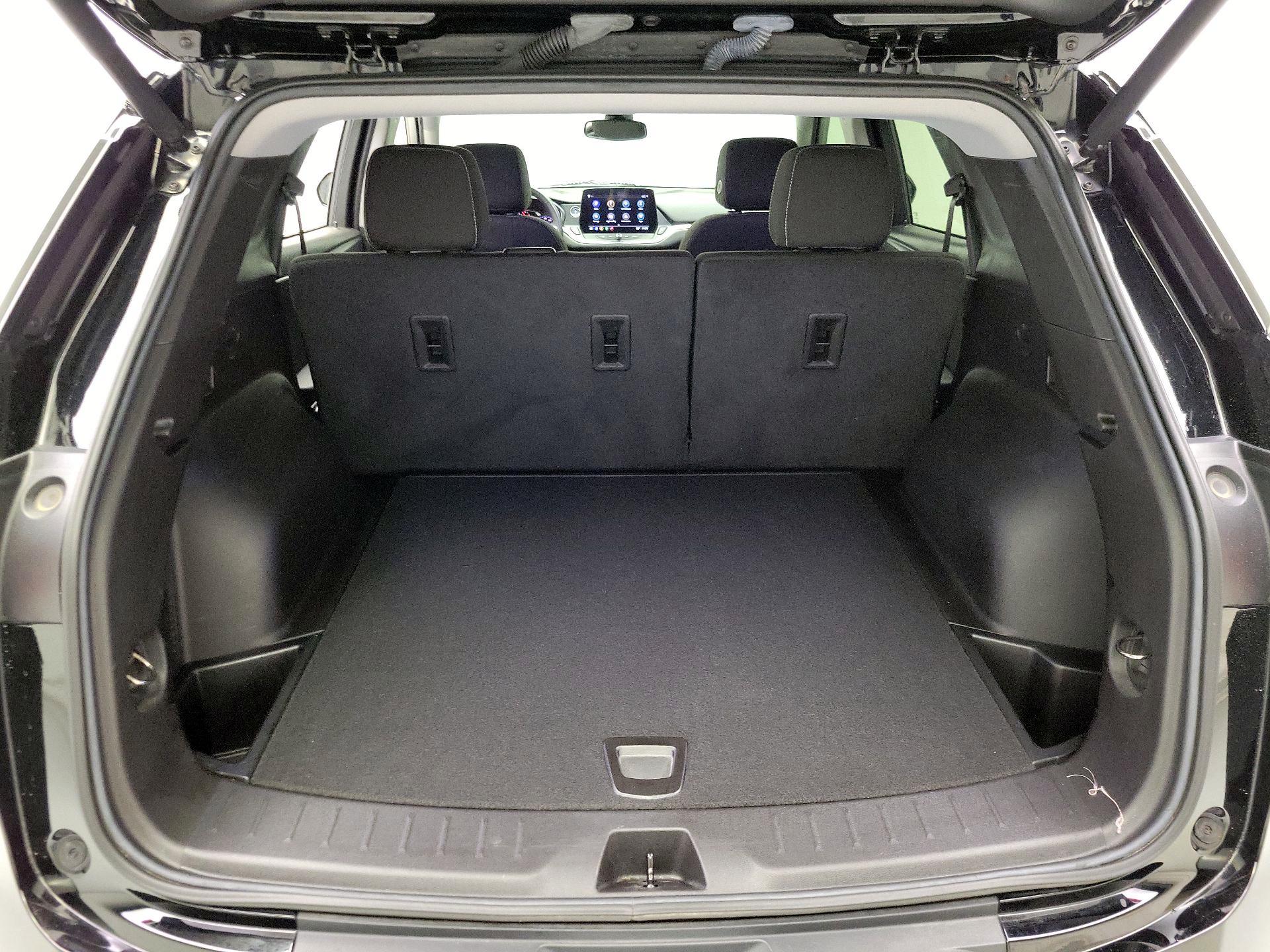 Thumbnail: 2023 Chevrolet Blazer - 20