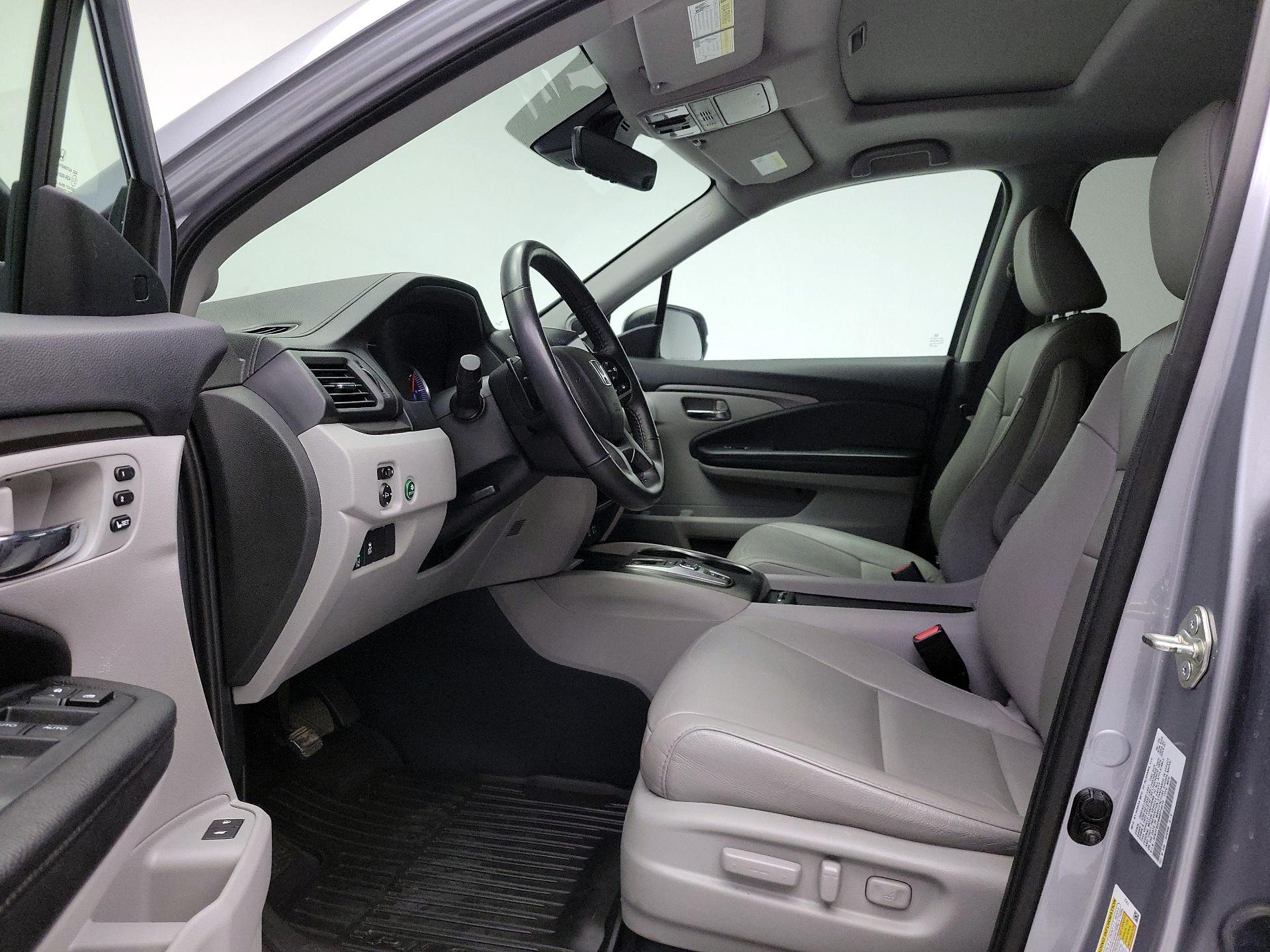 Thumbnail: 2021 Honda Pilot - 11