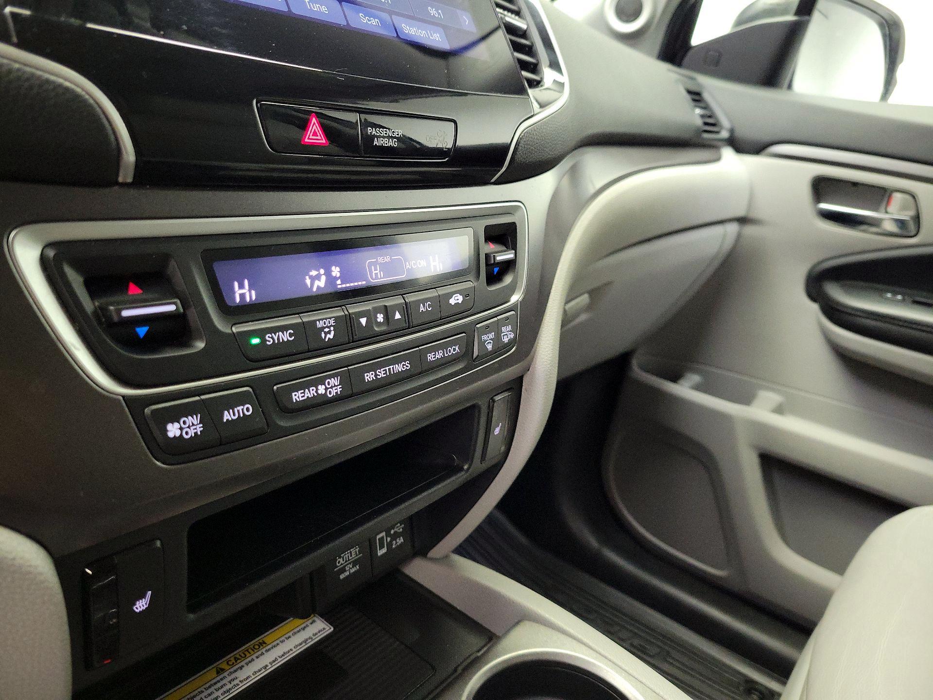 Thumbnail: 2021 Honda Pilot - 16