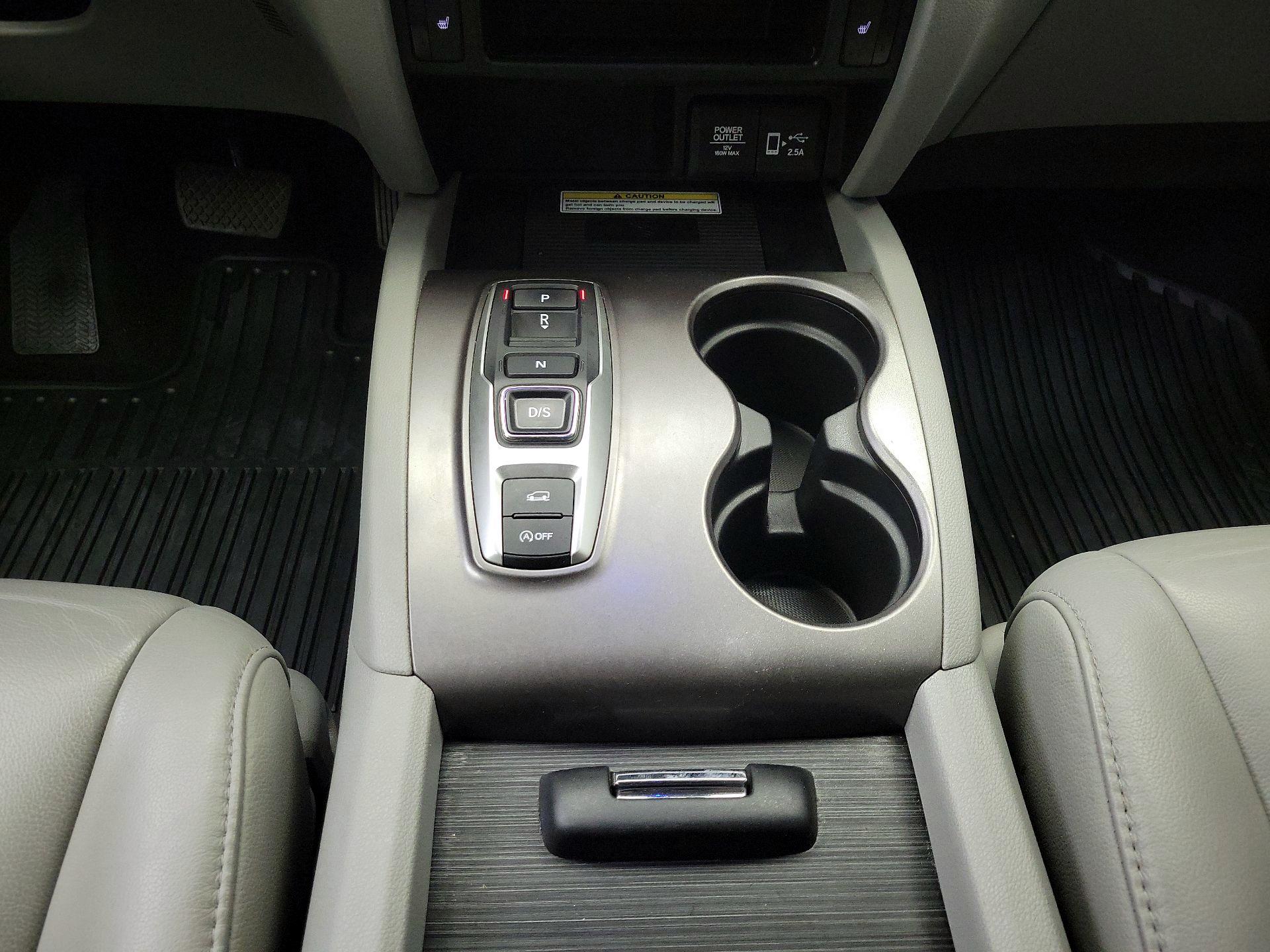 Thumbnail: 2021 Honda Pilot - 17