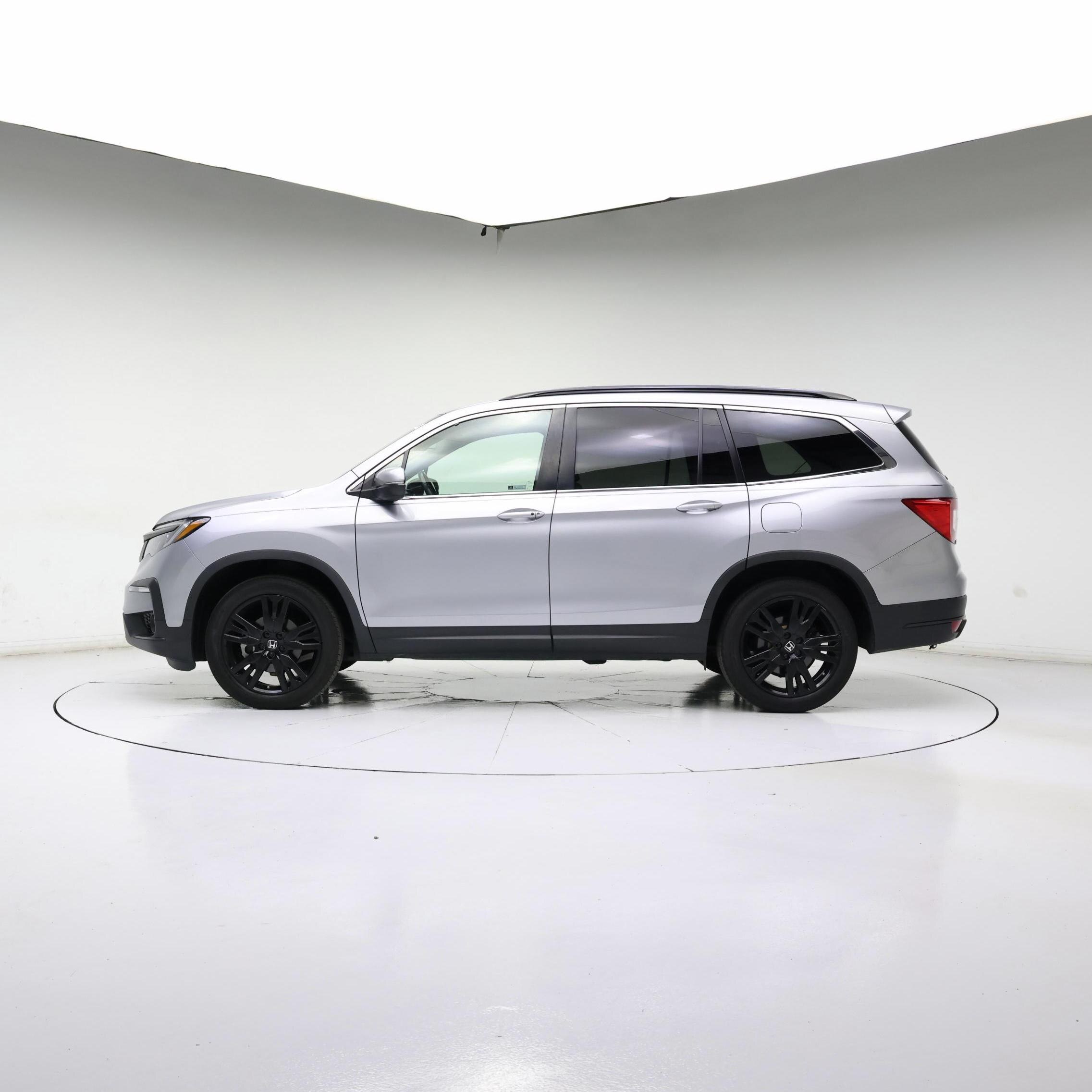 Thumbnail: 2021 Honda Pilot - 3