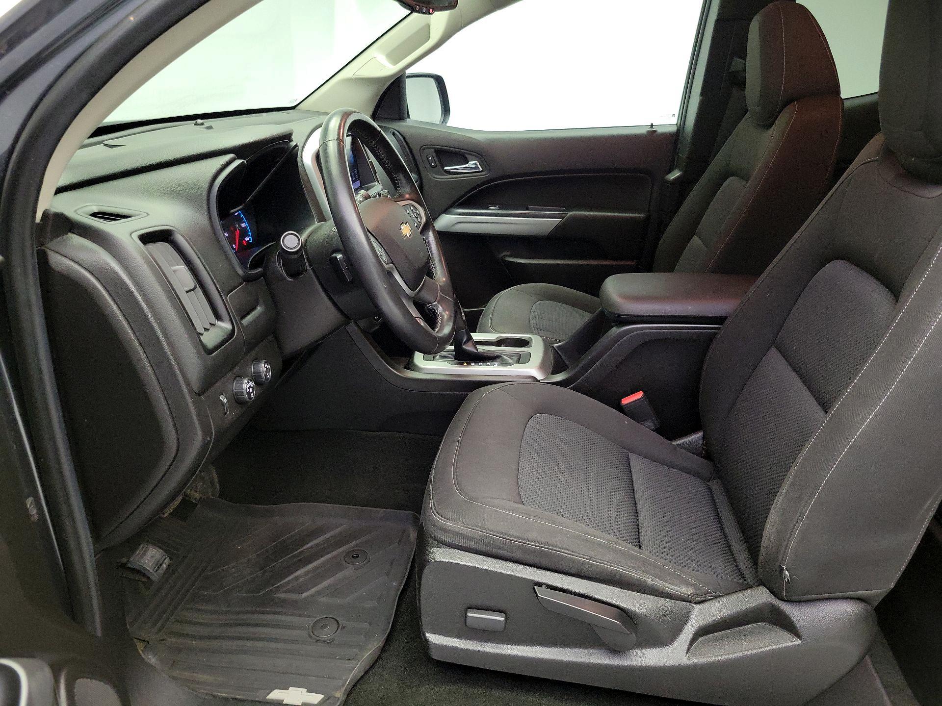 Thumbnail: 2016 Chevrolet Colorado - 11