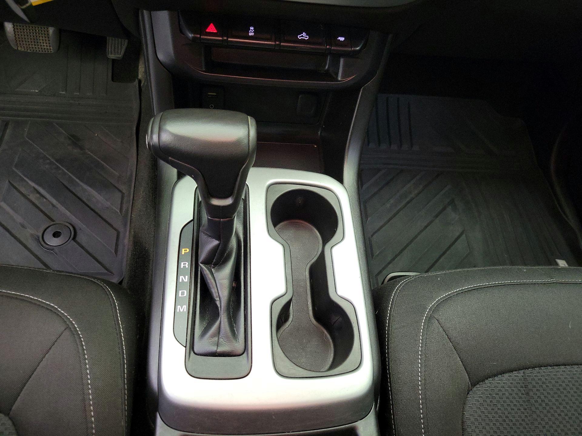 Thumbnail: 2016 Chevrolet Colorado - 17