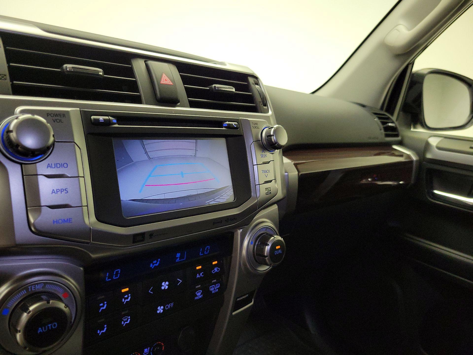 Thumbnail: 2018 Toyota 4Runner - 15