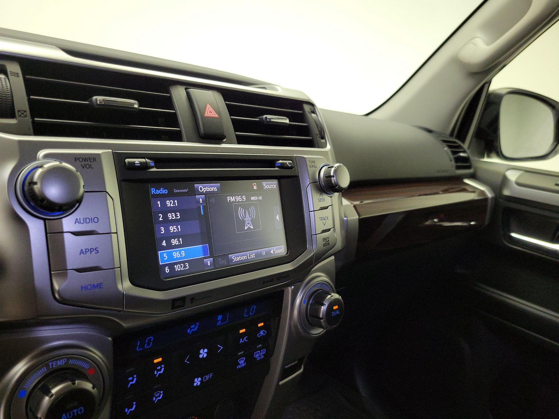 Thumbnail: 2018 Toyota 4Runner - 16