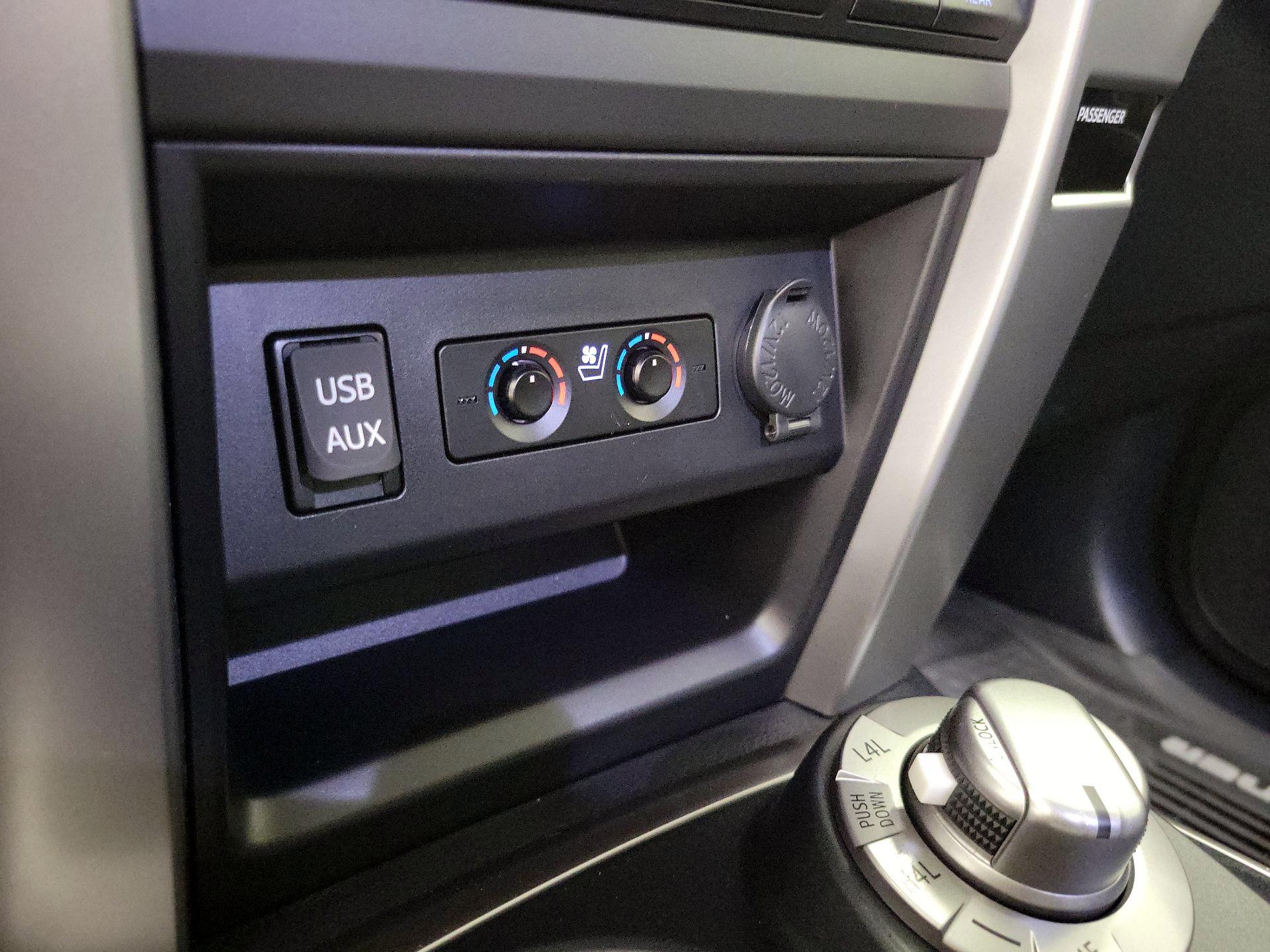 Thumbnail: 2018 Toyota 4Runner - 19