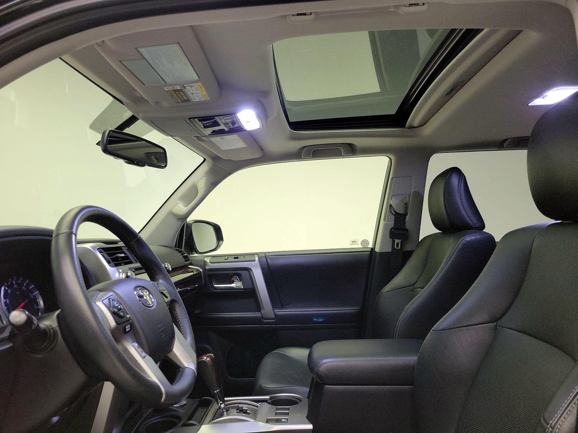 Thumbnail: 2018 Toyota 4Runner - 20