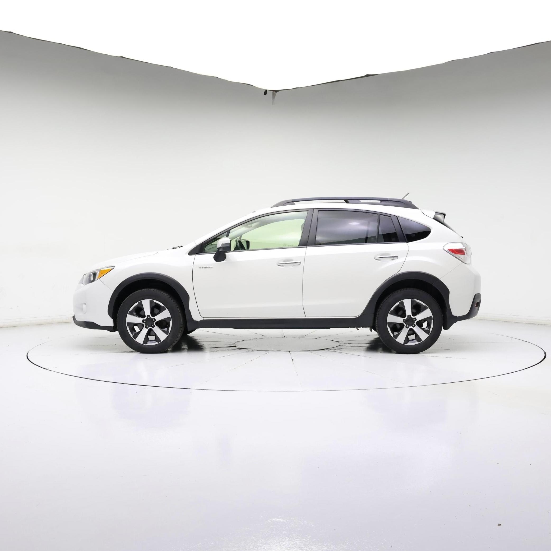 Thumbnail: 2015 Subaru XV Crosstrek - 3