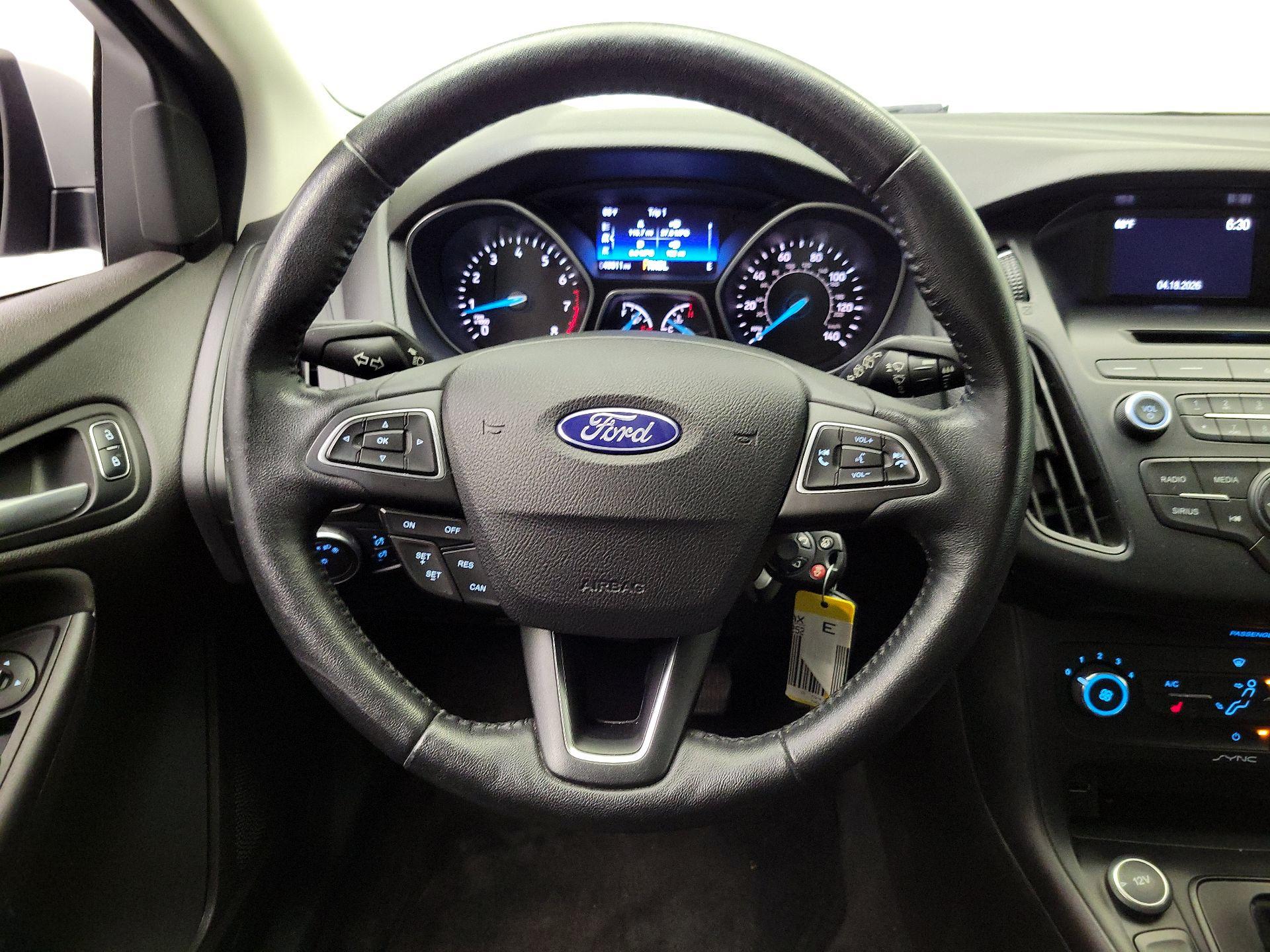 Thumbnail: 2017 Ford Focus - 10