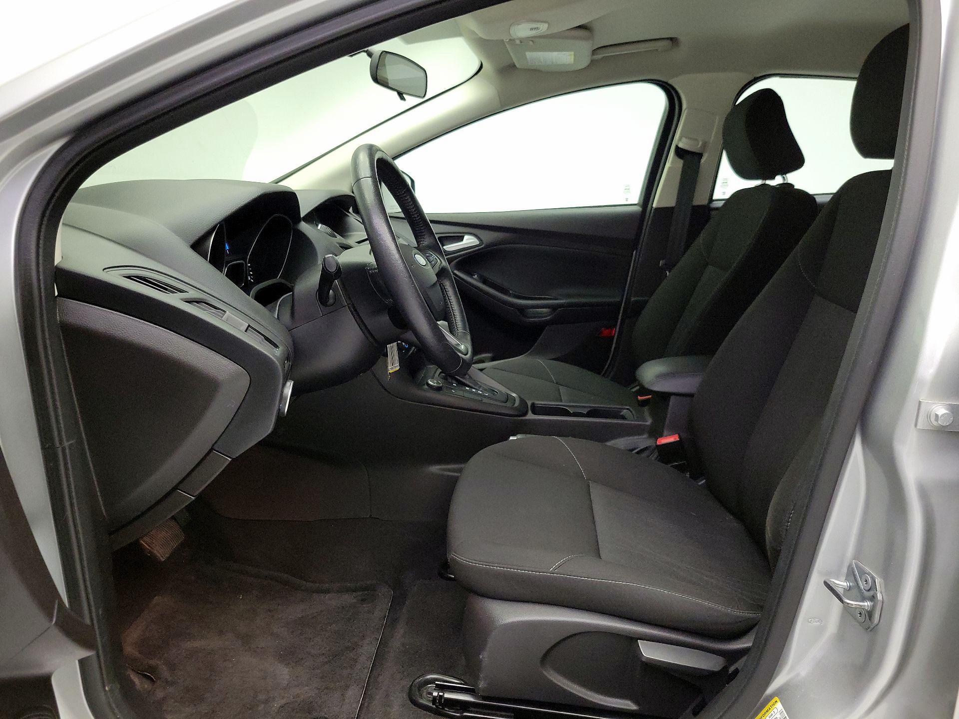 Thumbnail: 2017 Ford Focus - 11