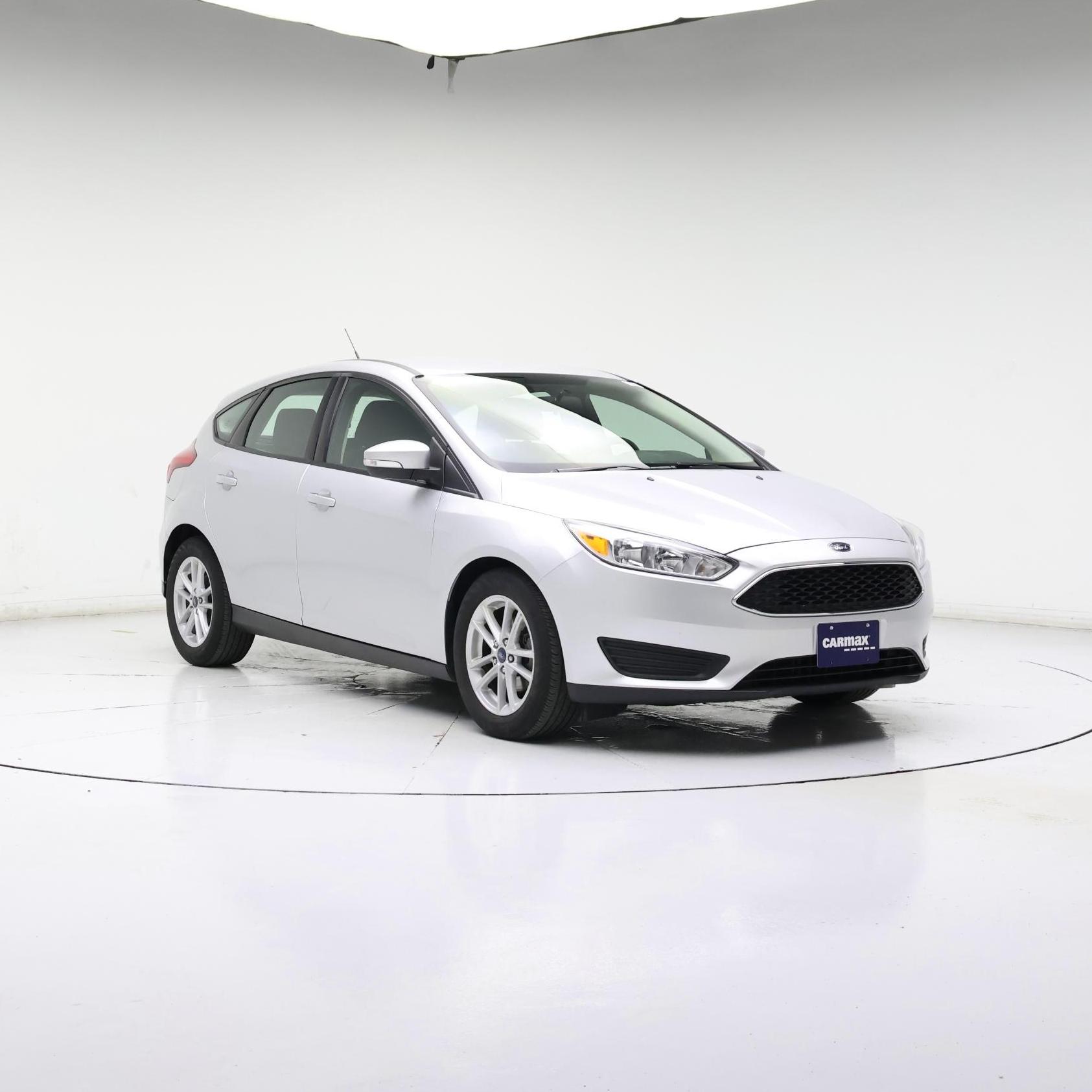 Thumbnail: 2017 Ford Focus - 2