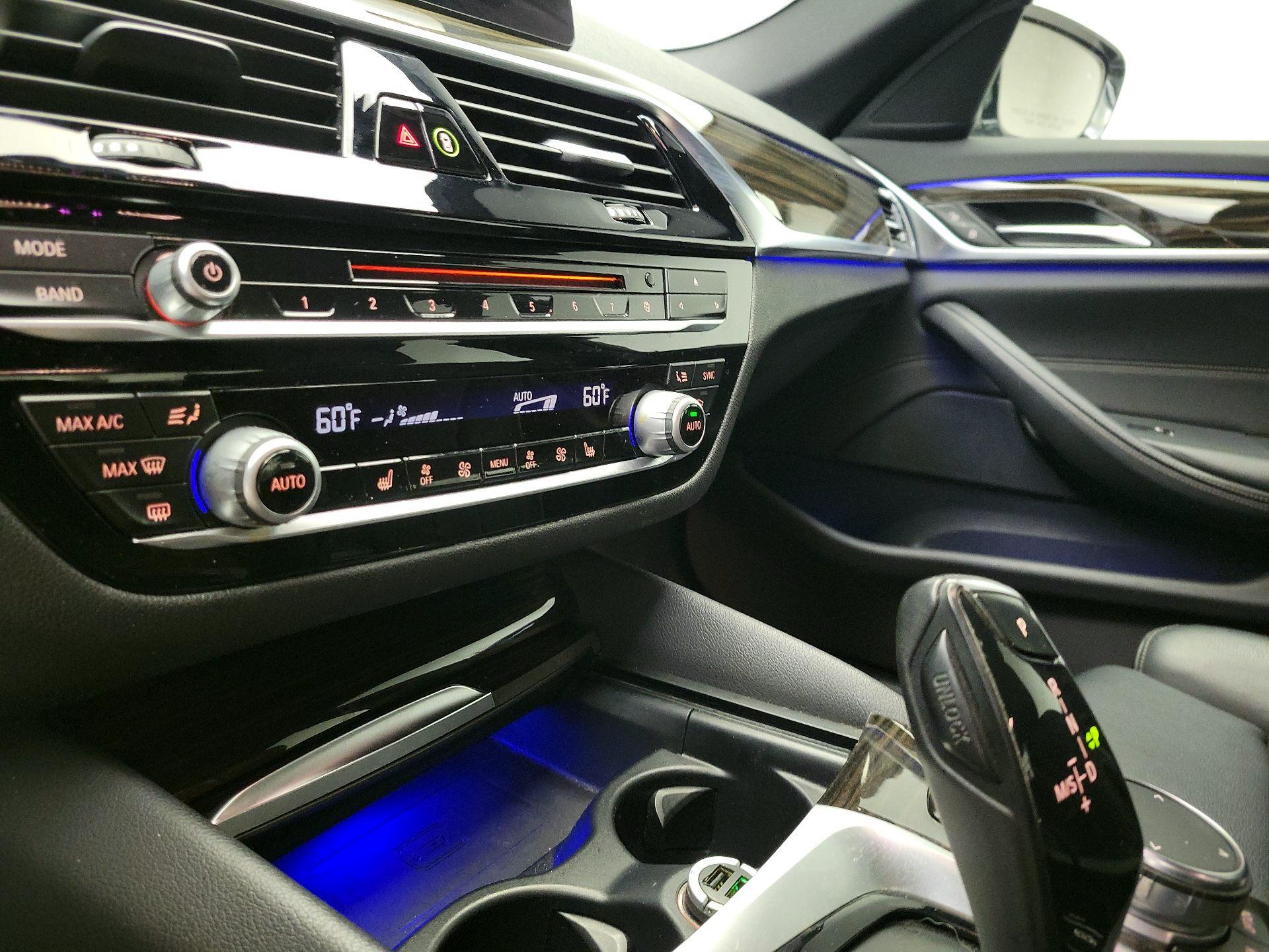 Thumbnail: 2018 BMW 5 Series - 17