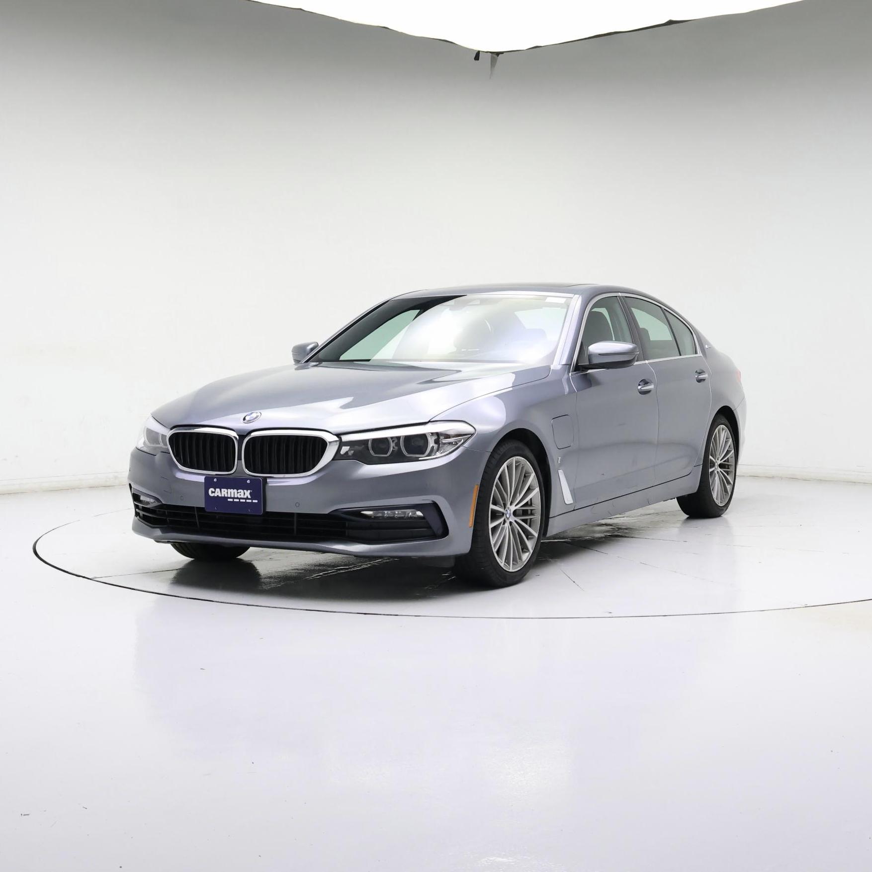 Thumbnail: 2018 BMW 5 Series - 4