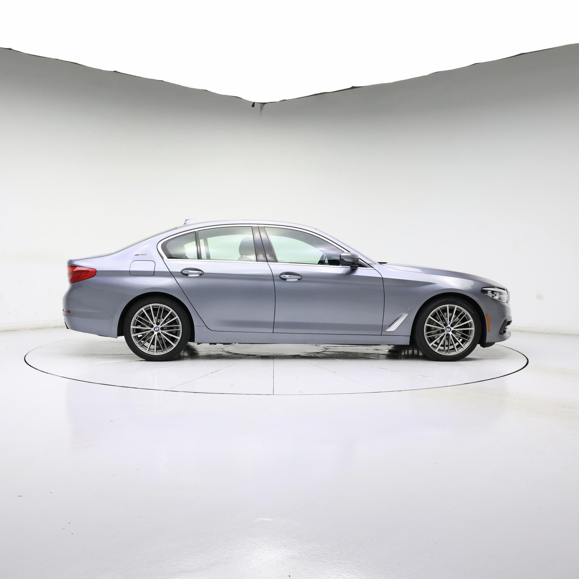 Thumbnail: 2018 BMW 5 Series - 7