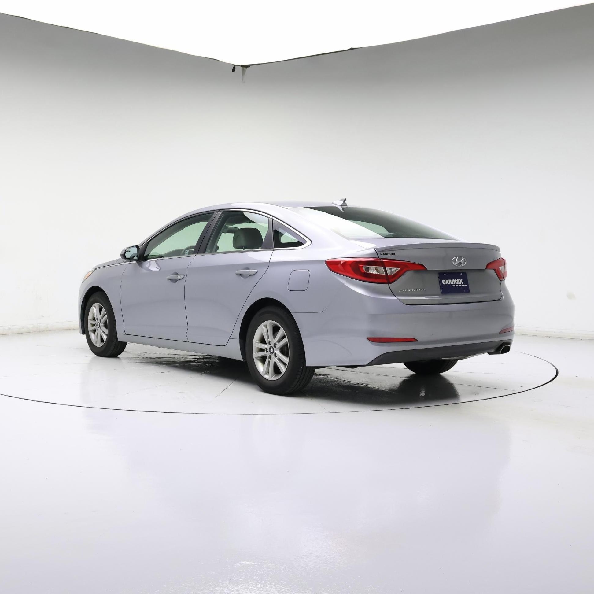 Thumbnail: 2017 Hyundai Sonata - 2