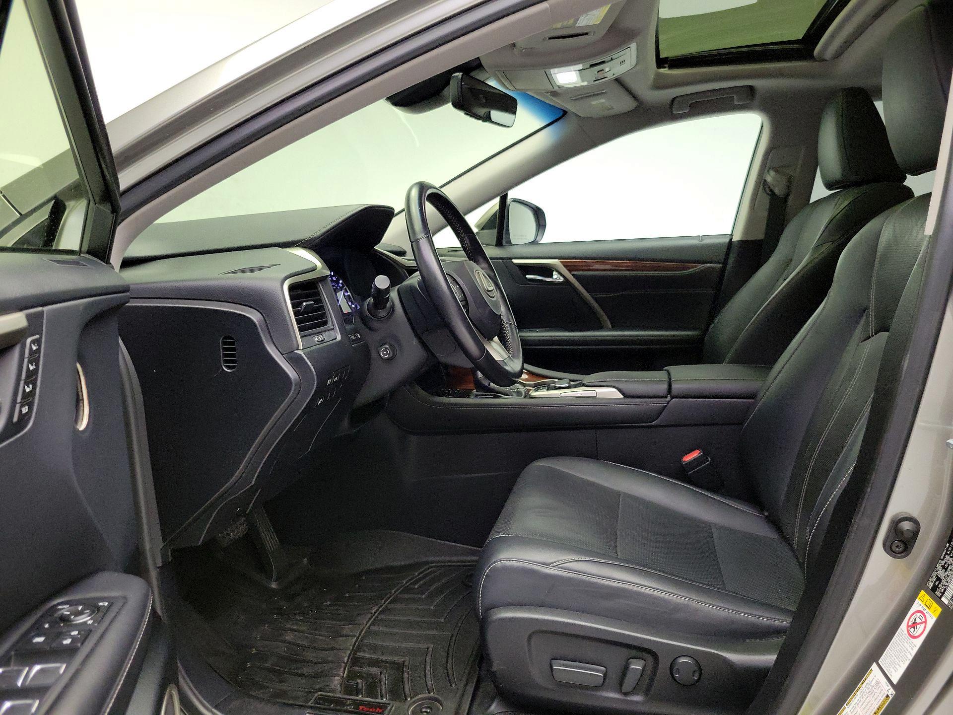 Thumbnail: 2019 Lexus RX - 11