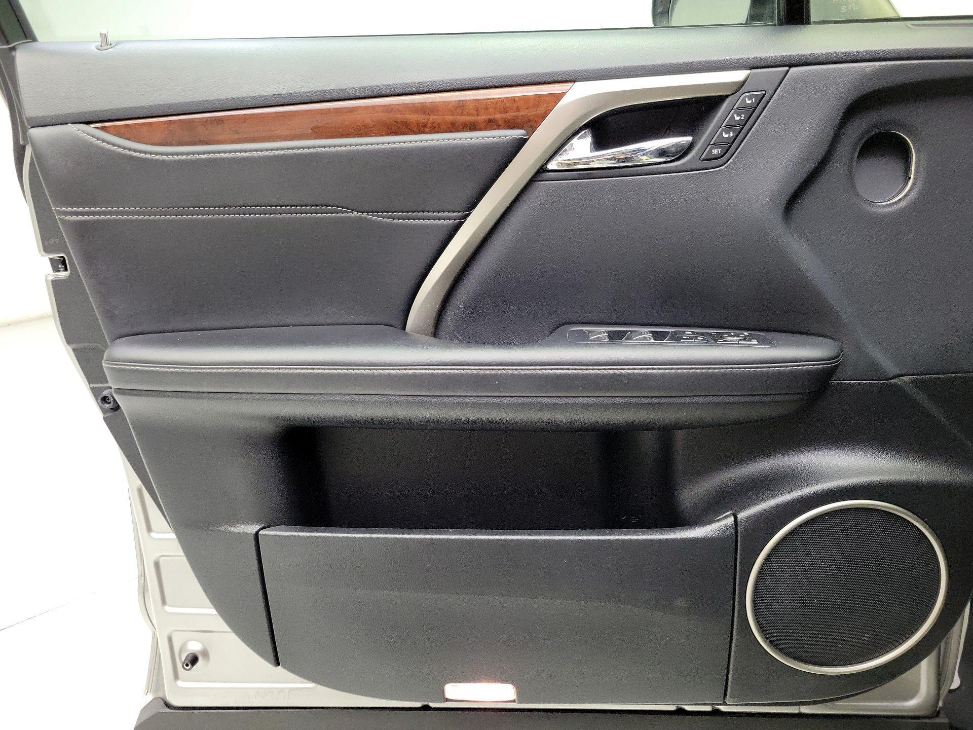 Thumbnail: 2019 Lexus RX - 12