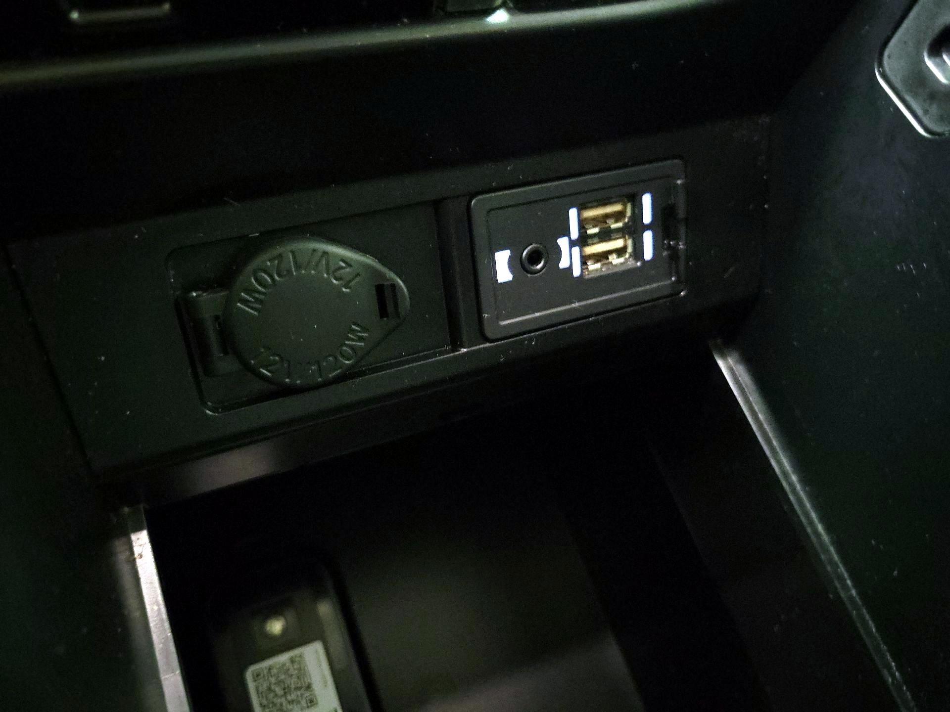 Thumbnail: 2019 Lexus RX - 19