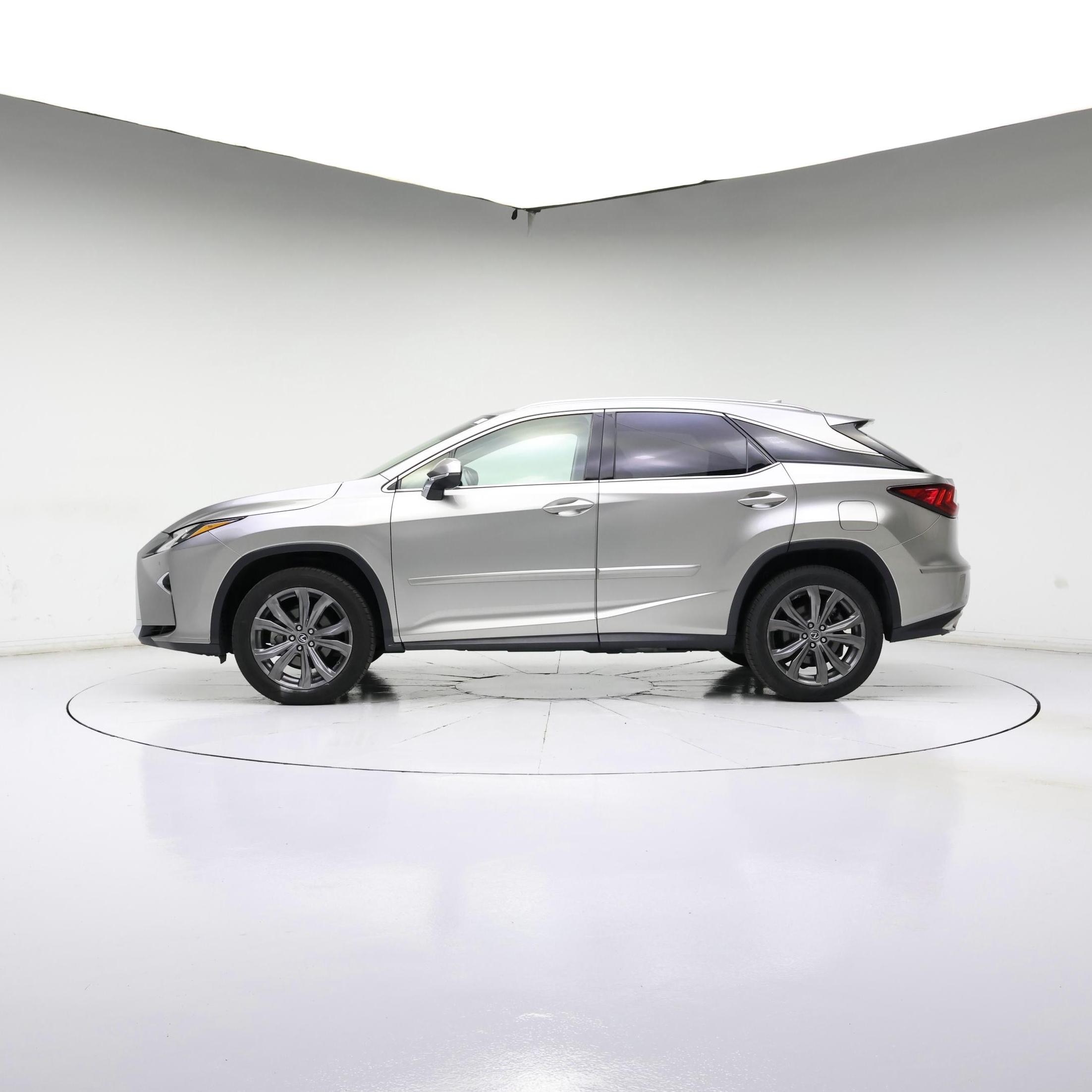 Thumbnail: 2019 Lexus RX - 3