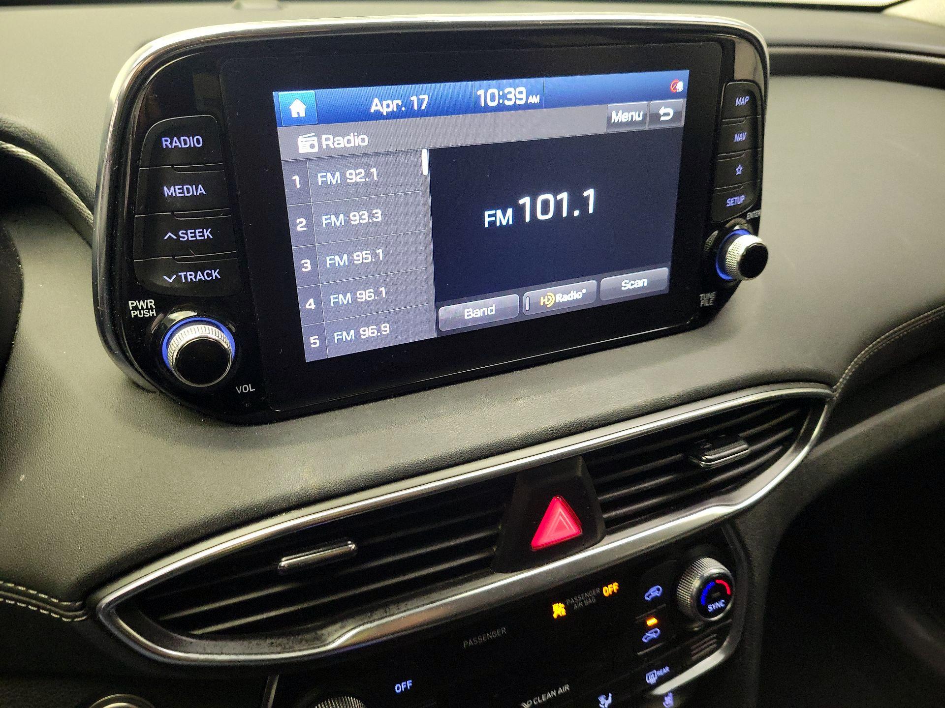 Thumbnail: 2020 Hyundai Santa Fe - 16