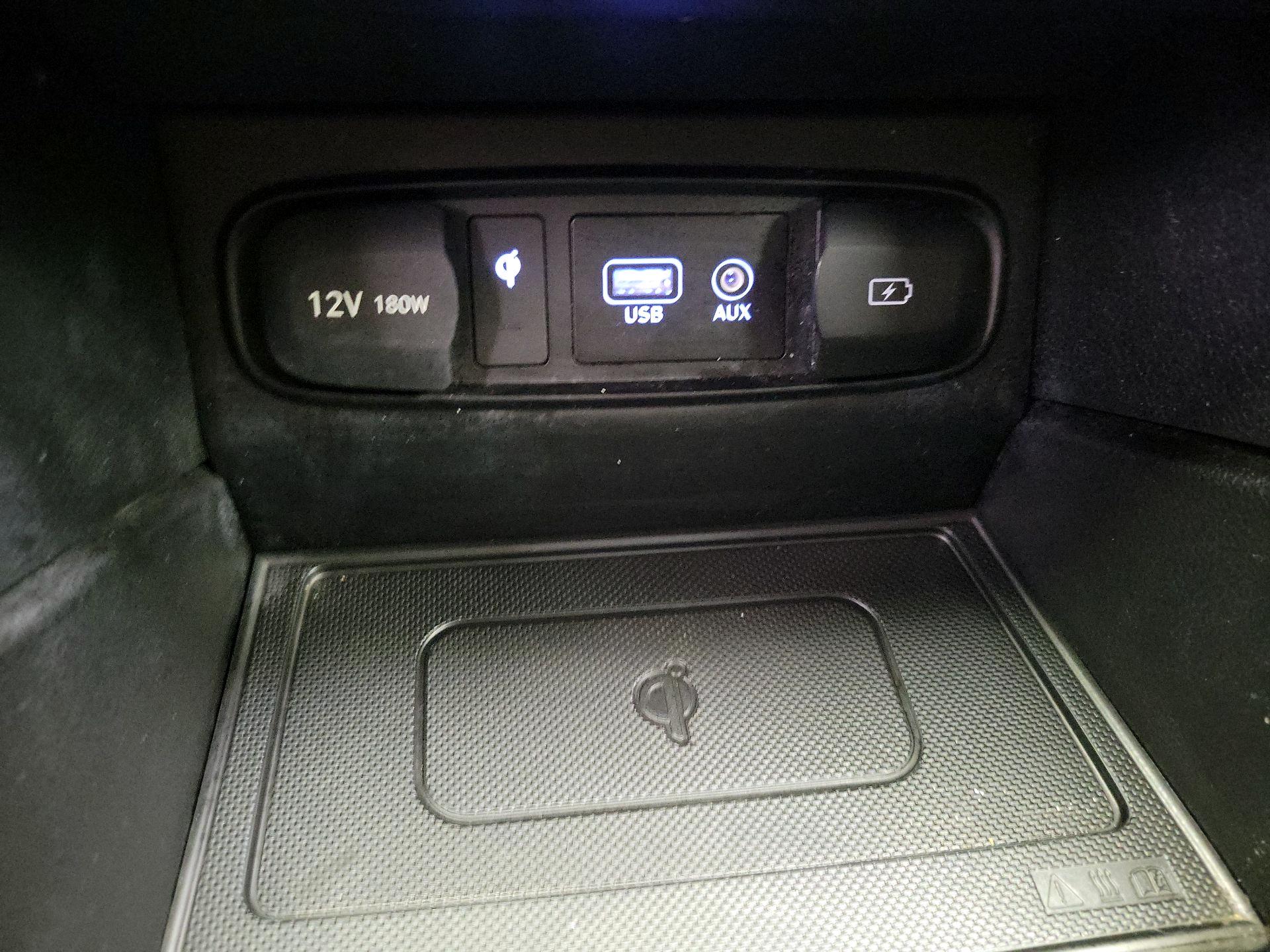 Thumbnail: 2020 Hyundai Santa Fe - 19